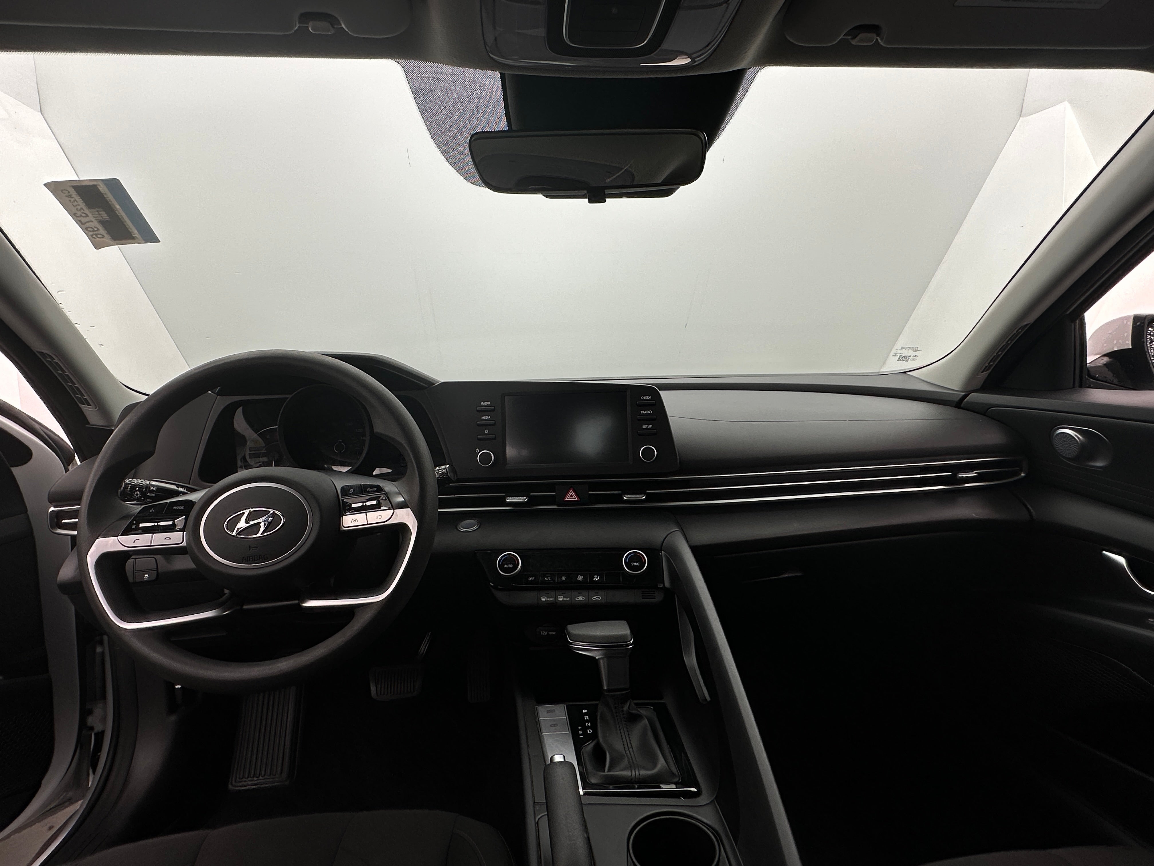 2021 Hyundai Elantra SEL 3