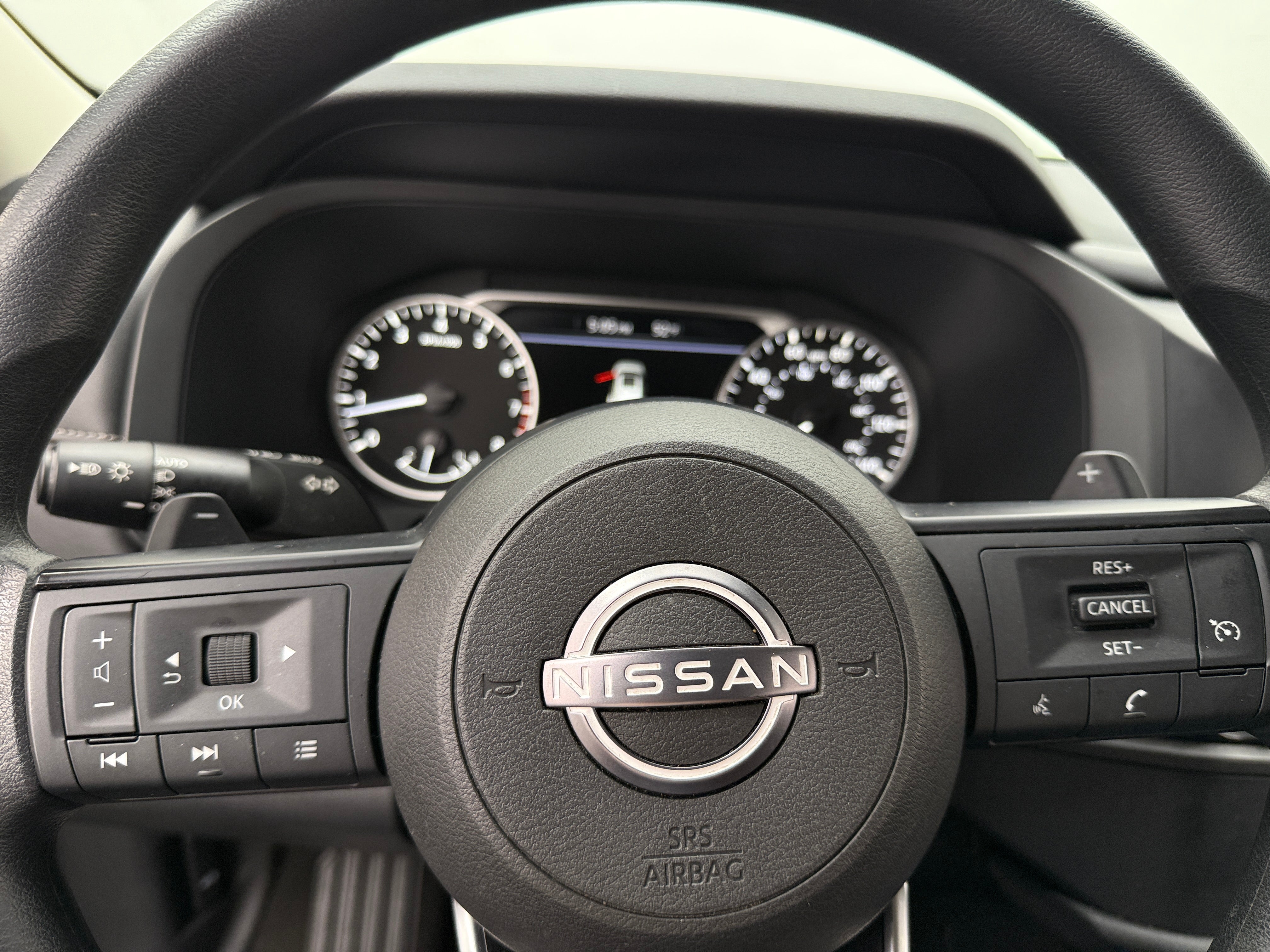 2024 Nissan Pathfinder S 5