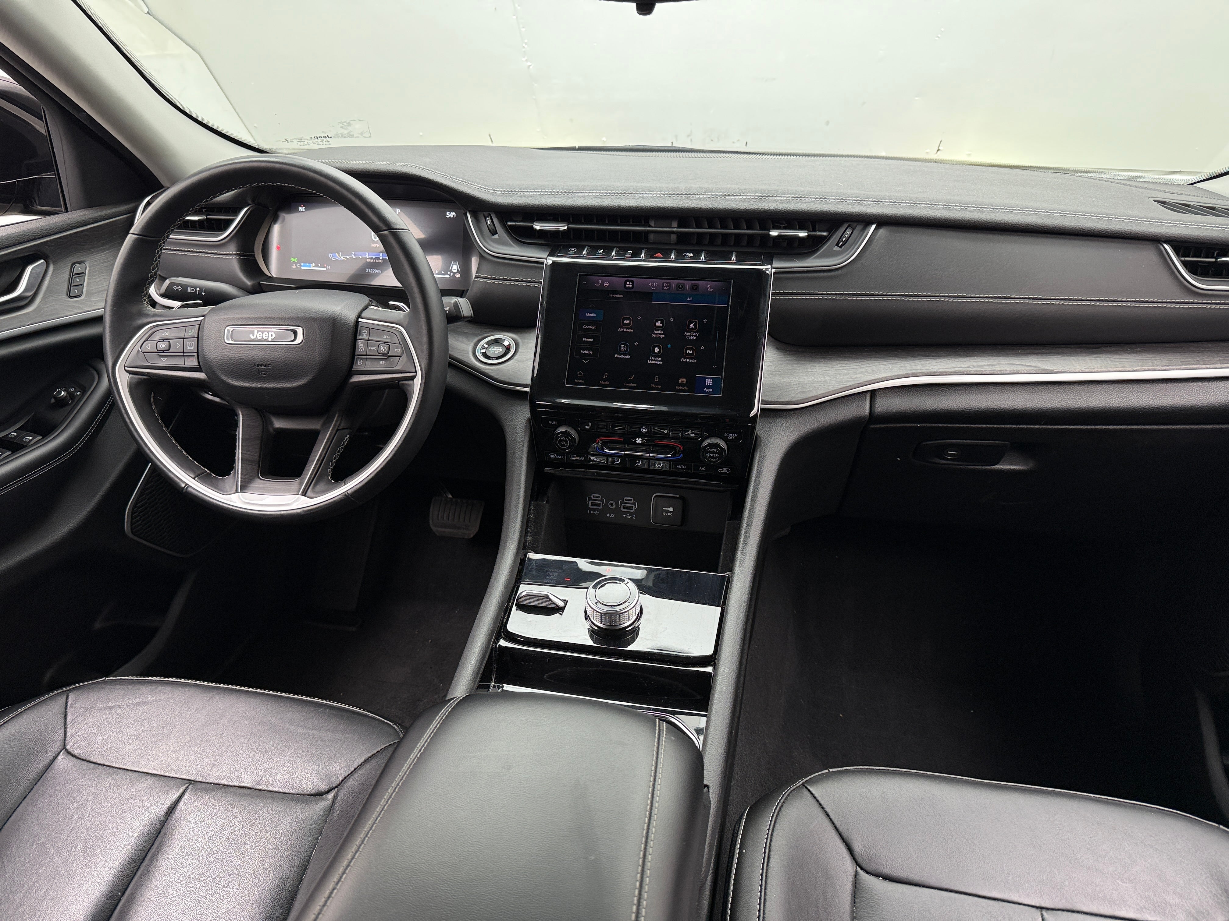 2022 Jeep Grand Cherokee L Limited Edition 2