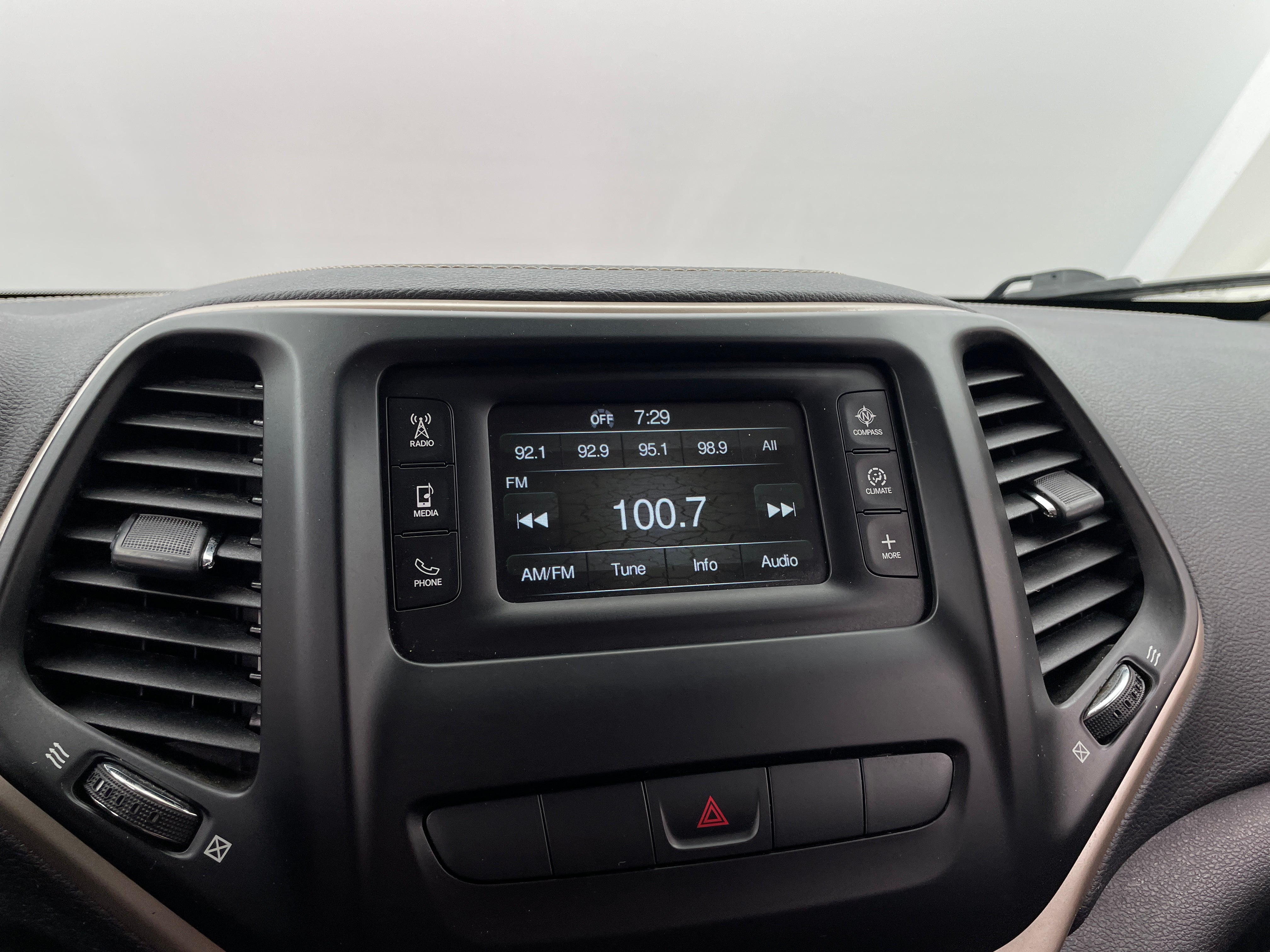 2014 Jeep Cherokee Latitude 4