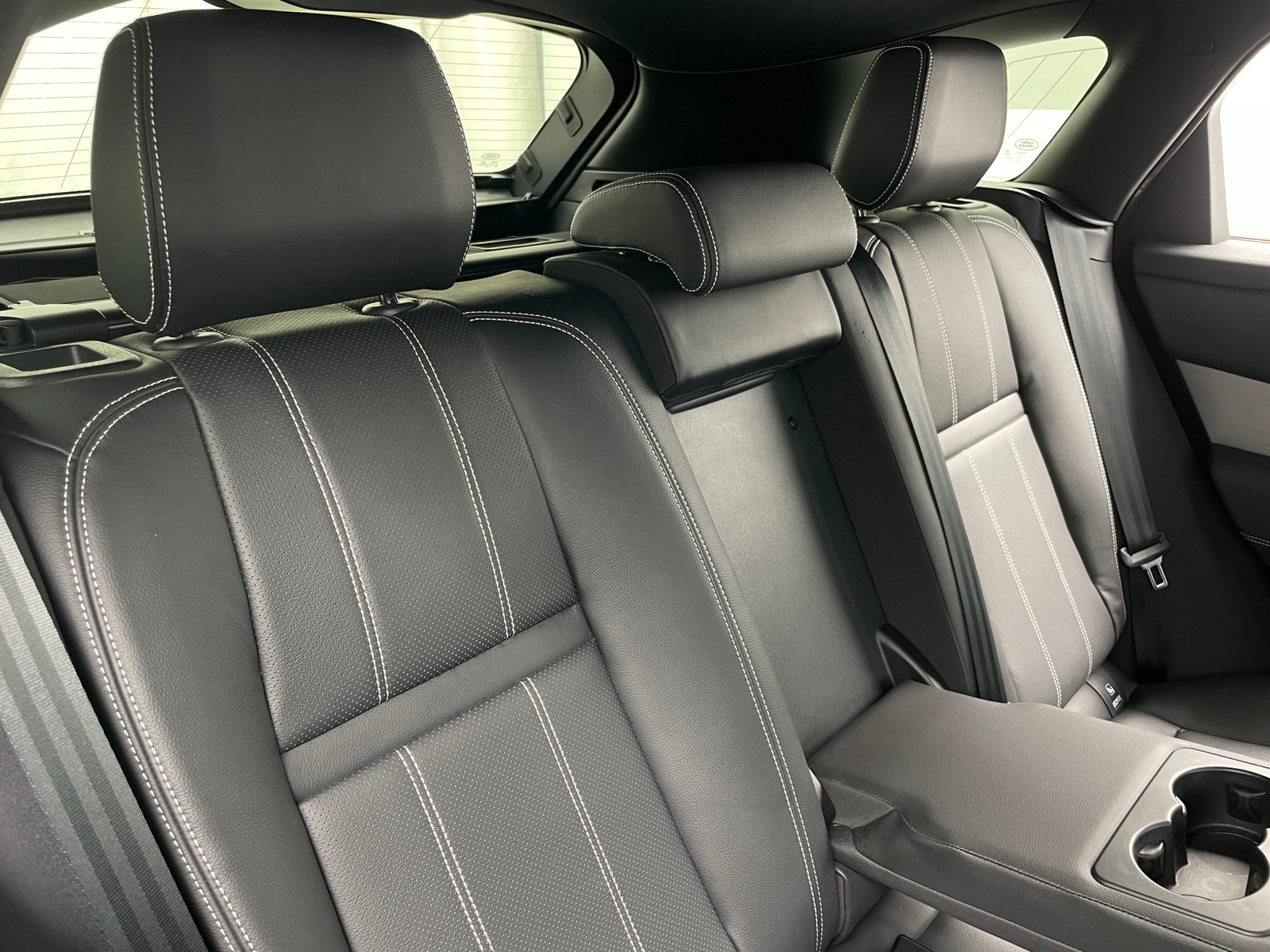 Thumbnail: 2023 Land Rover Range Rover Velar - 5