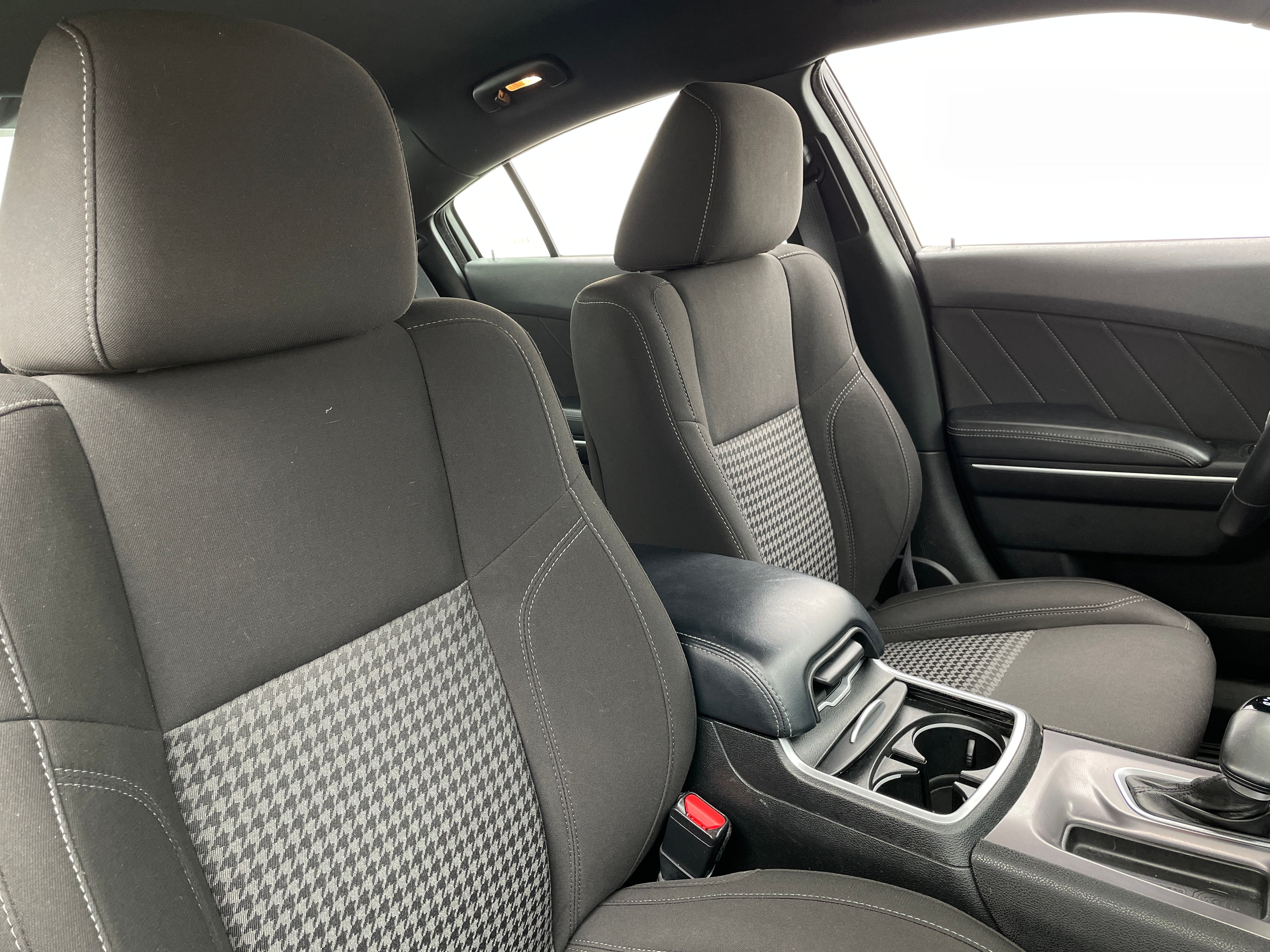 2023 Dodge Charger SXT 2