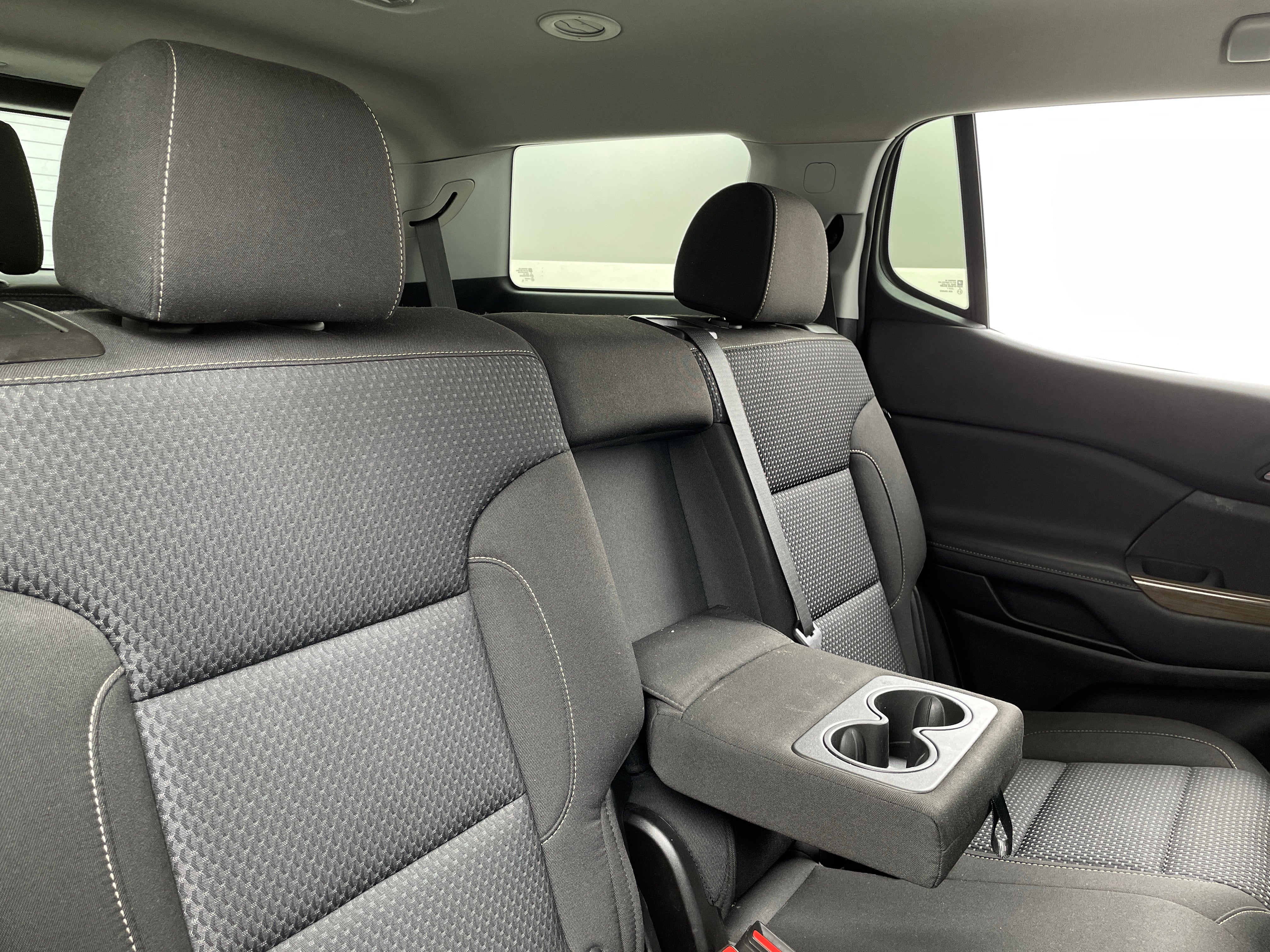 2022 GMC Acadia SLE 6