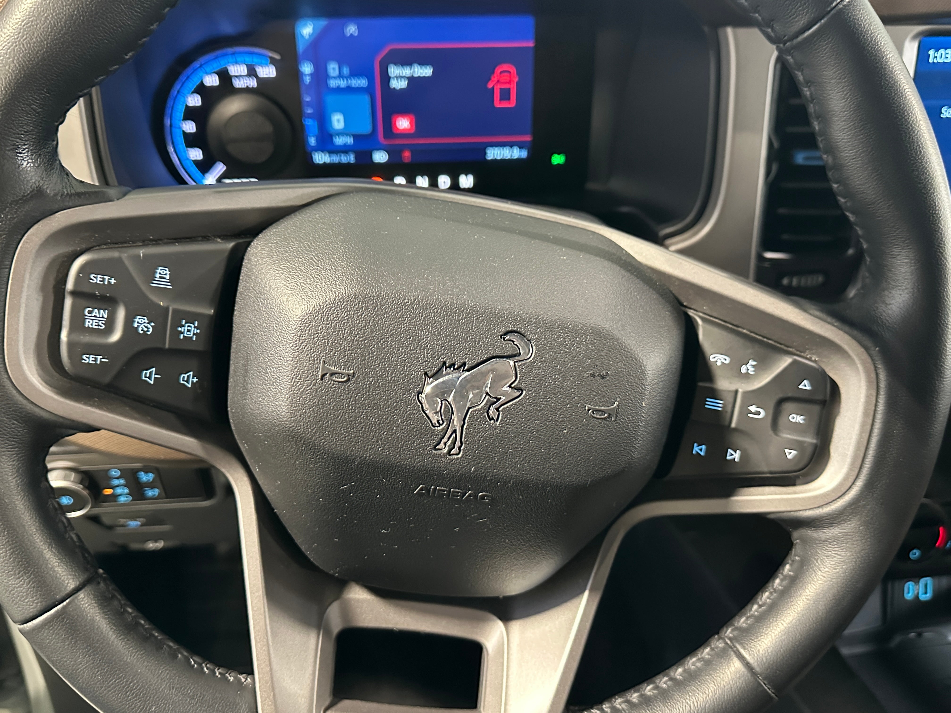 2023 Ford Bronco Outer Banks 5
