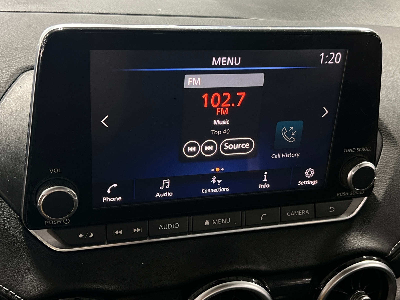 Thumbnail: 2020 Nissan Sentra - 4