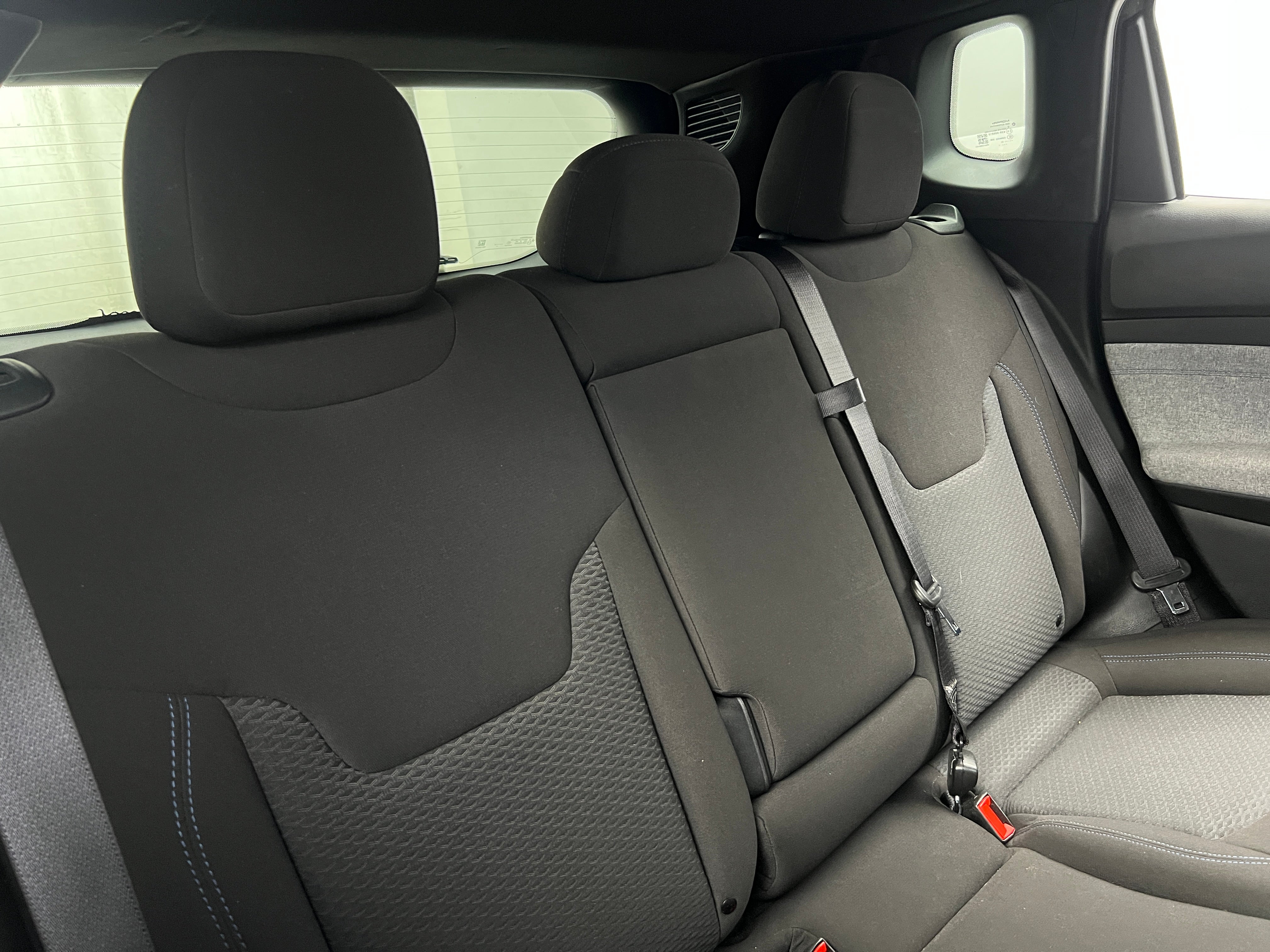 2023 Jeep Compass Base 6