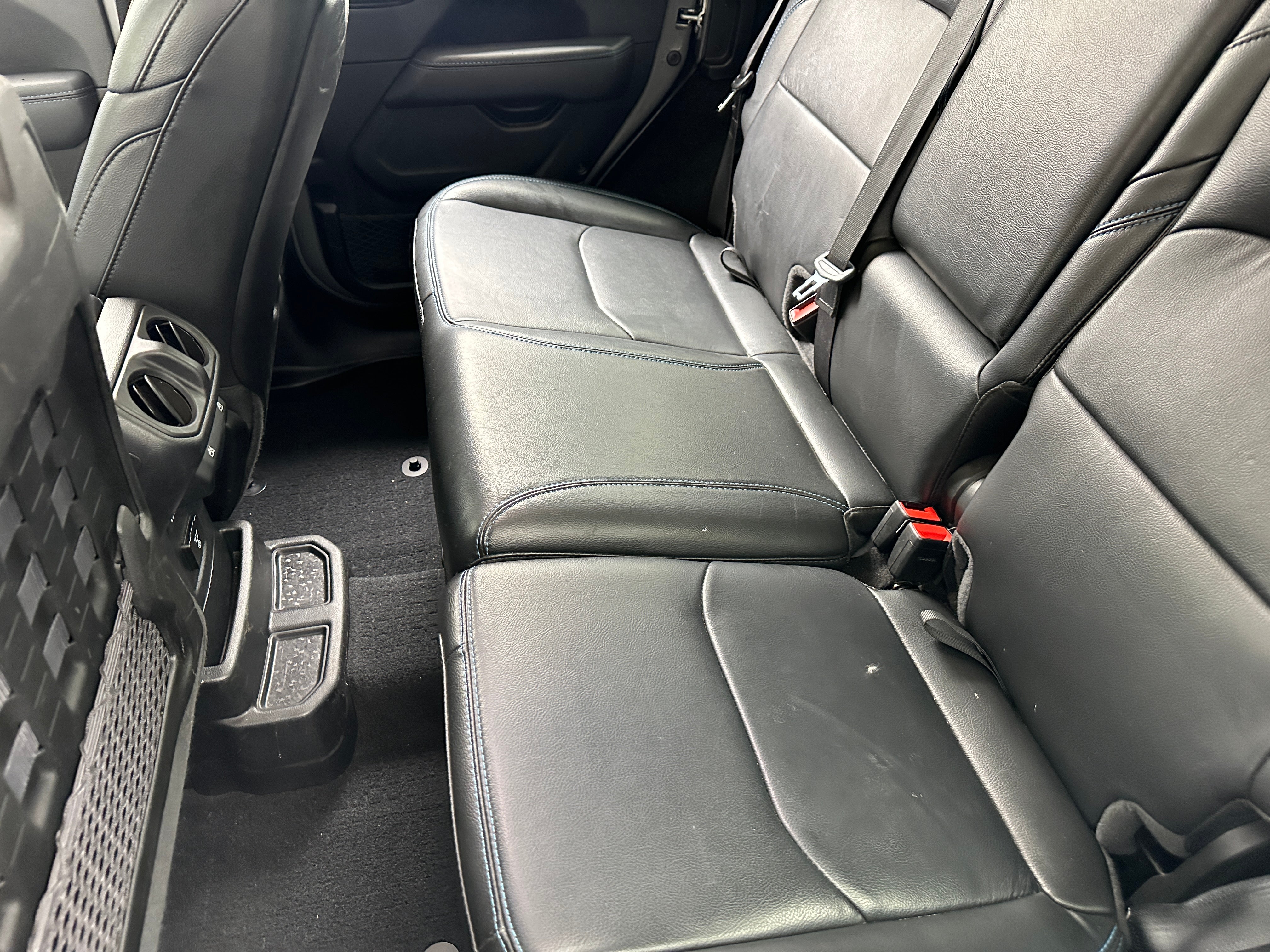 2022 Jeep Wrangler Unlimited Rubicon 4xe 6