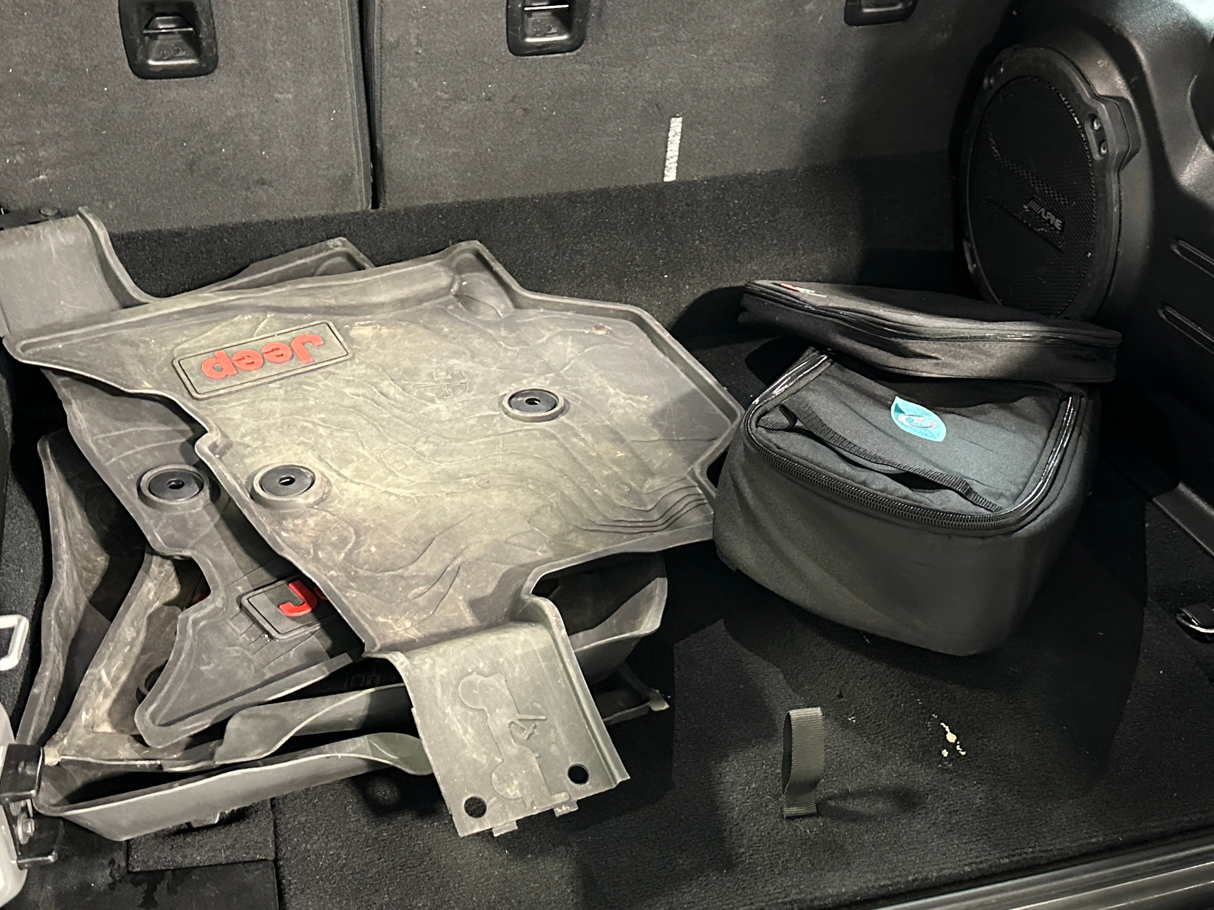 2022 Jeep Wrangler Unlimited Rubicon 4xe 7