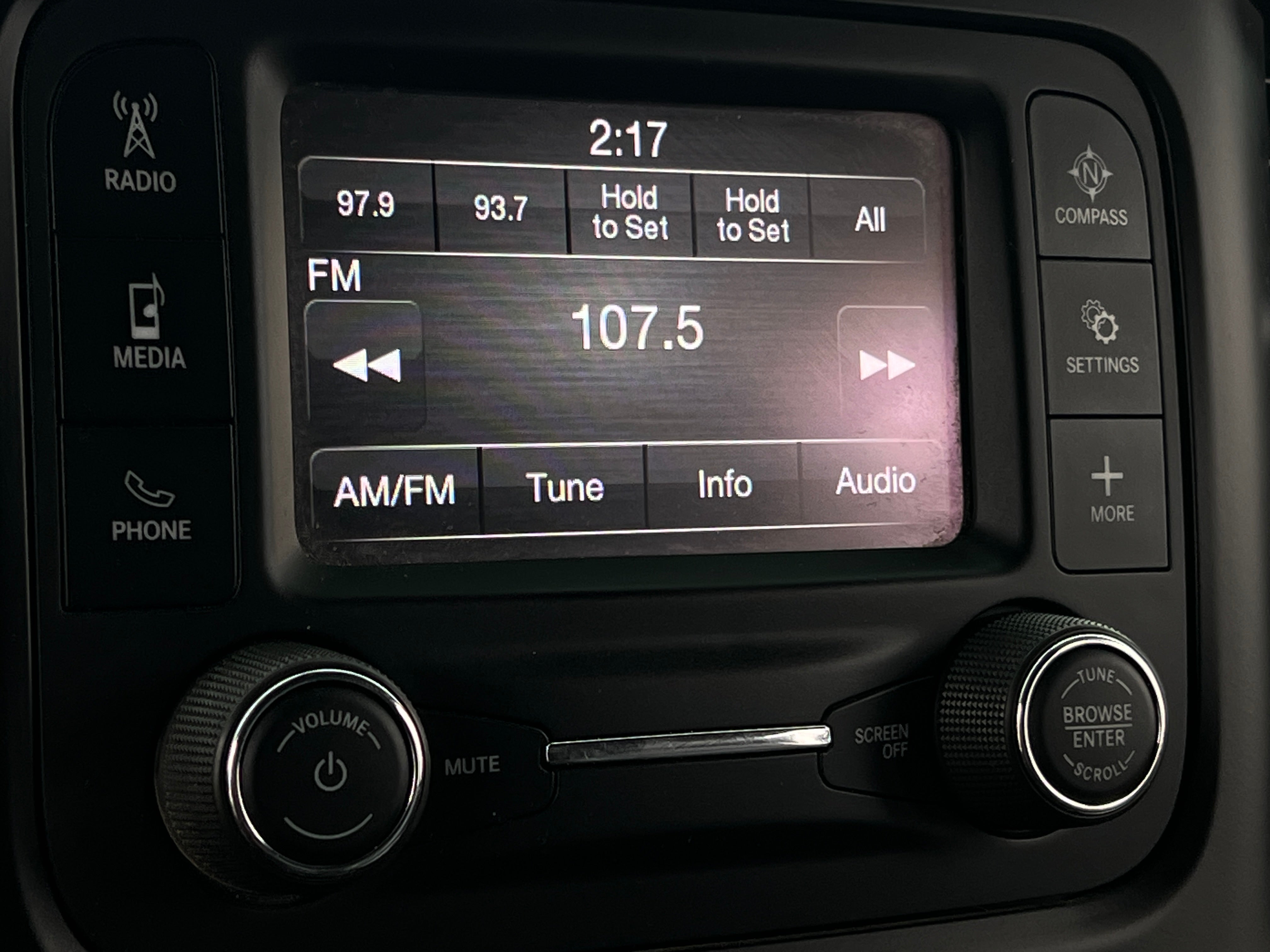 2021 RAM 2500 Tradesman 4
