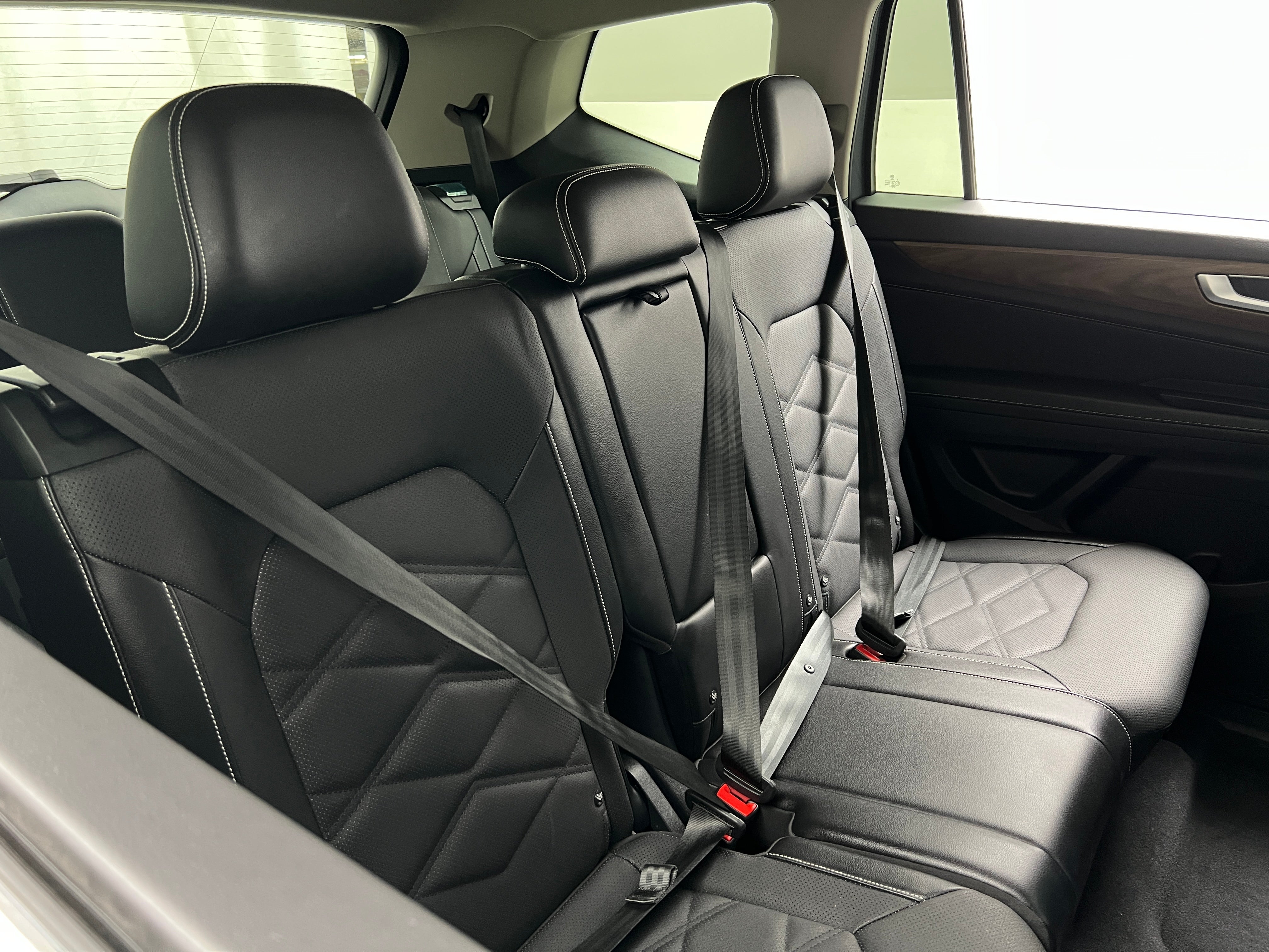 2024 Volkswagen Atlas SE 5