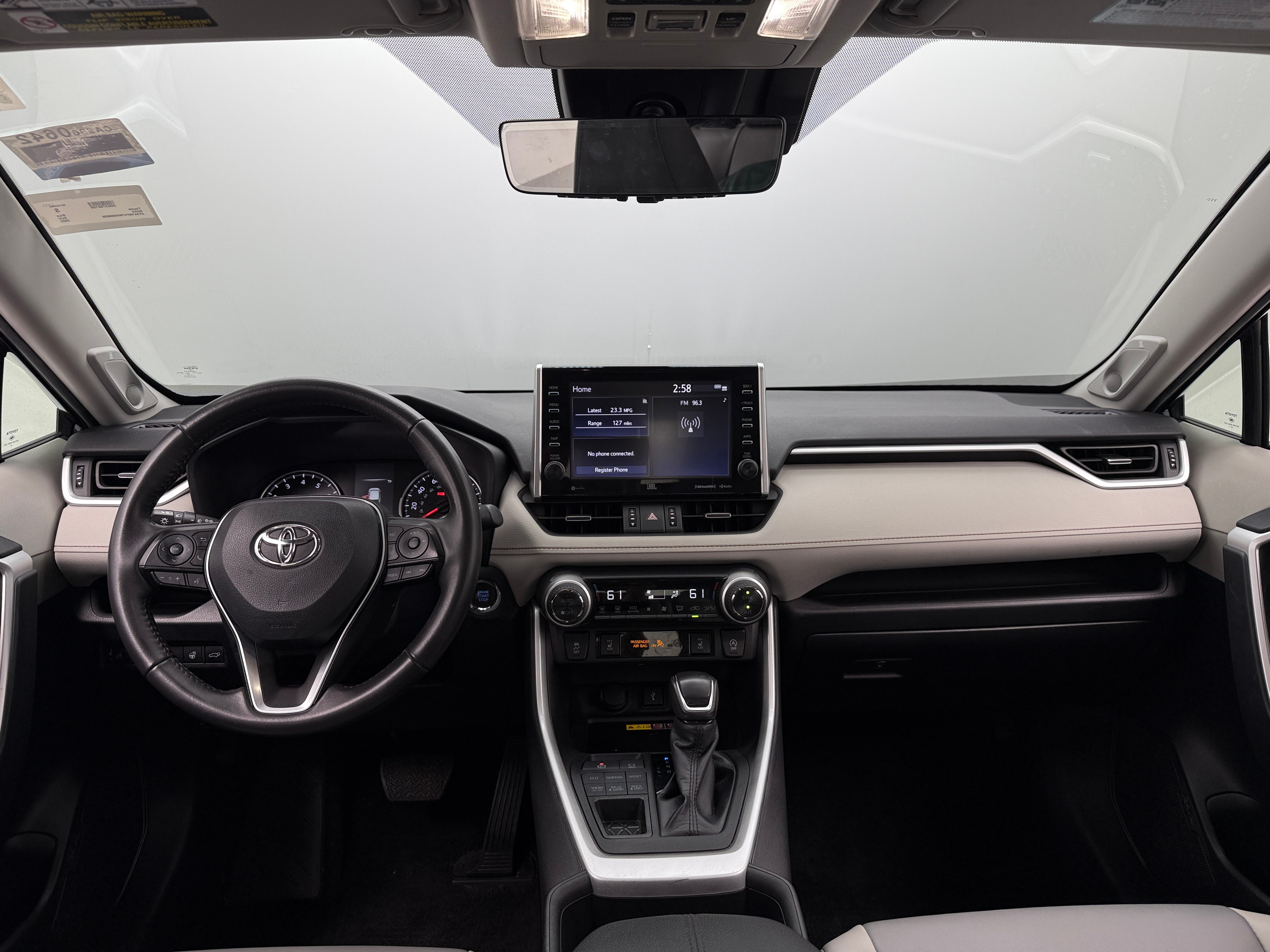 2022 Toyota RAV4 XLE Premium 2