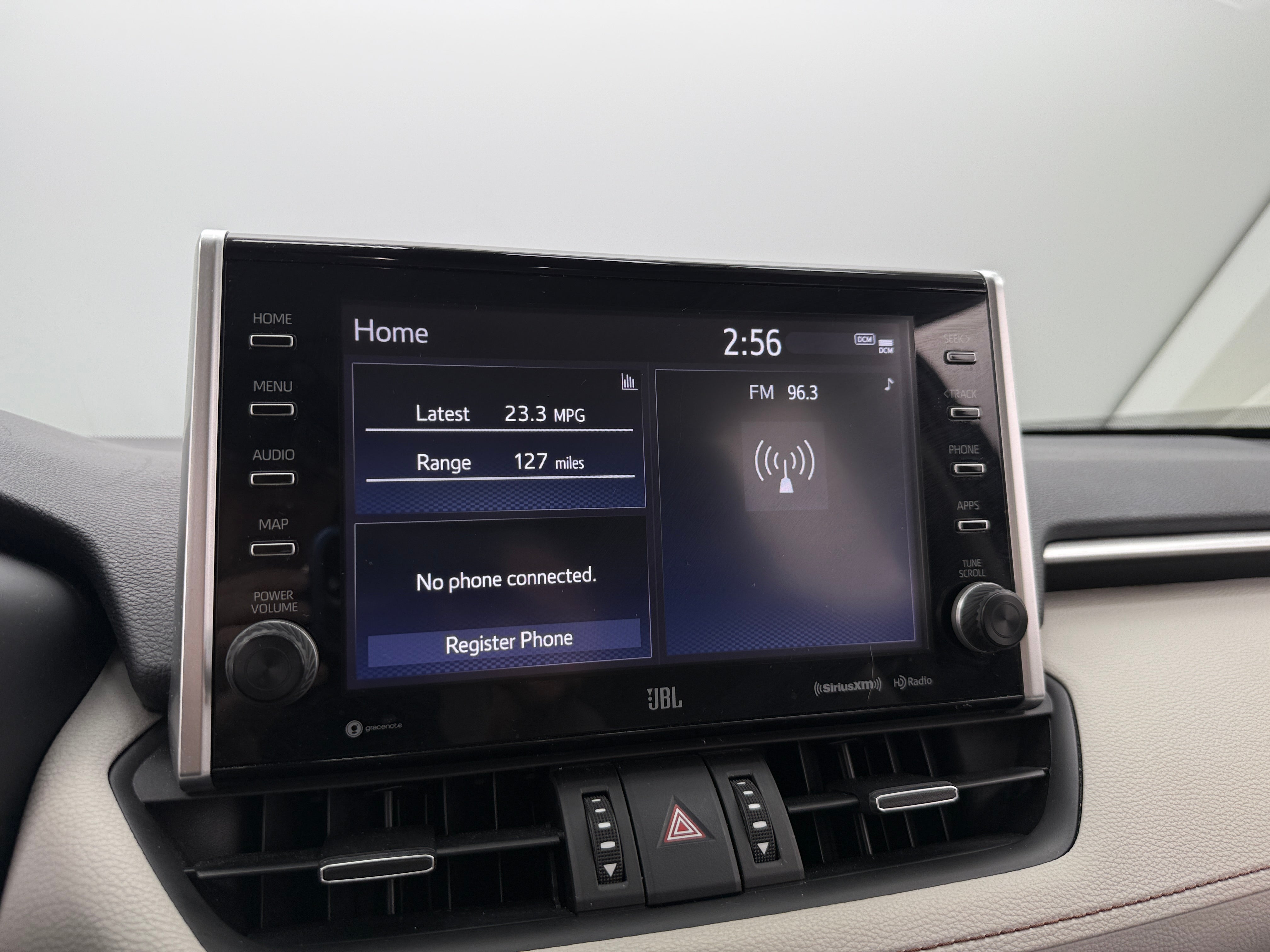 2022 Toyota RAV4 XLE Premium 3