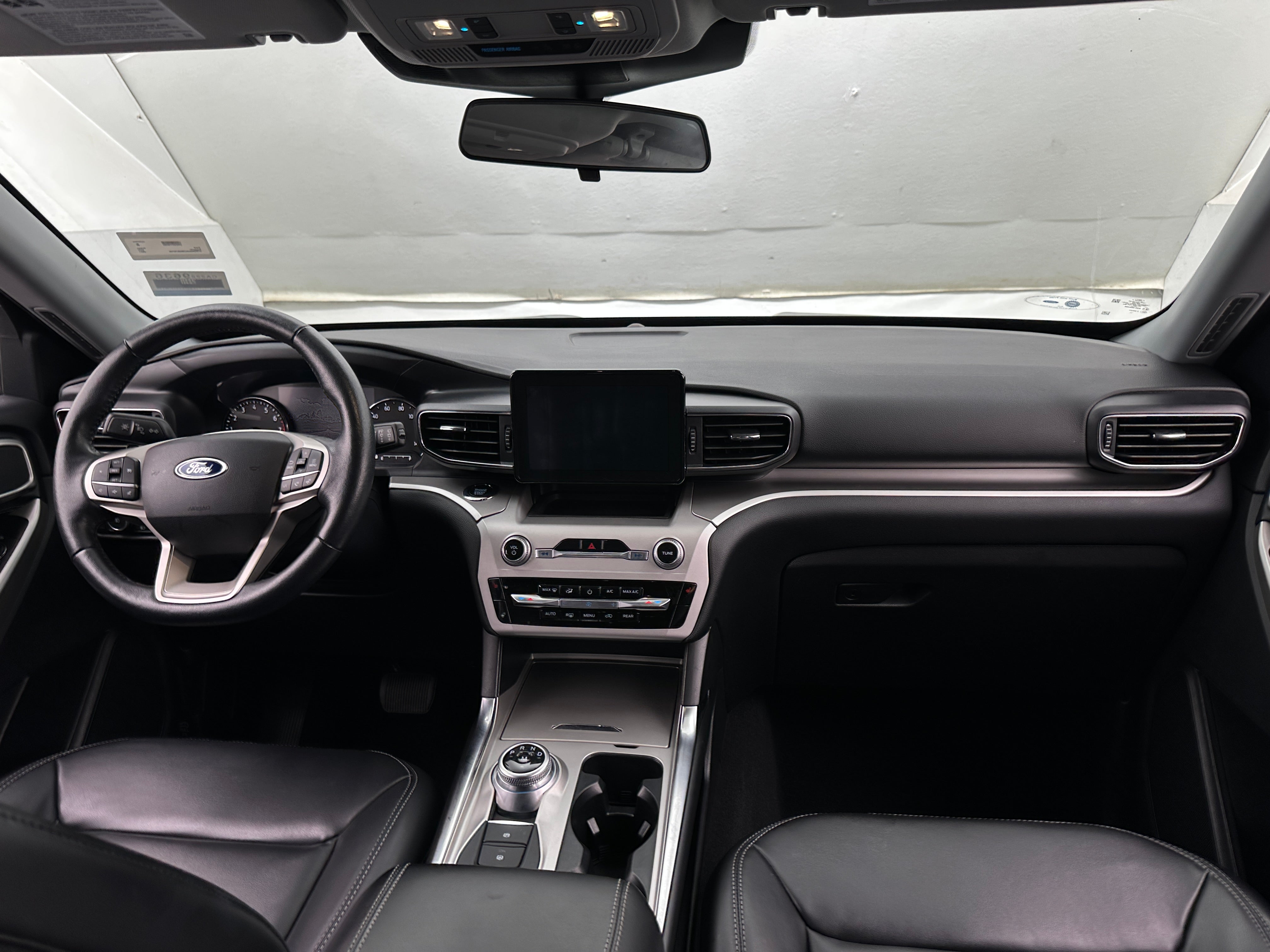2021 Ford Explorer XLT 2