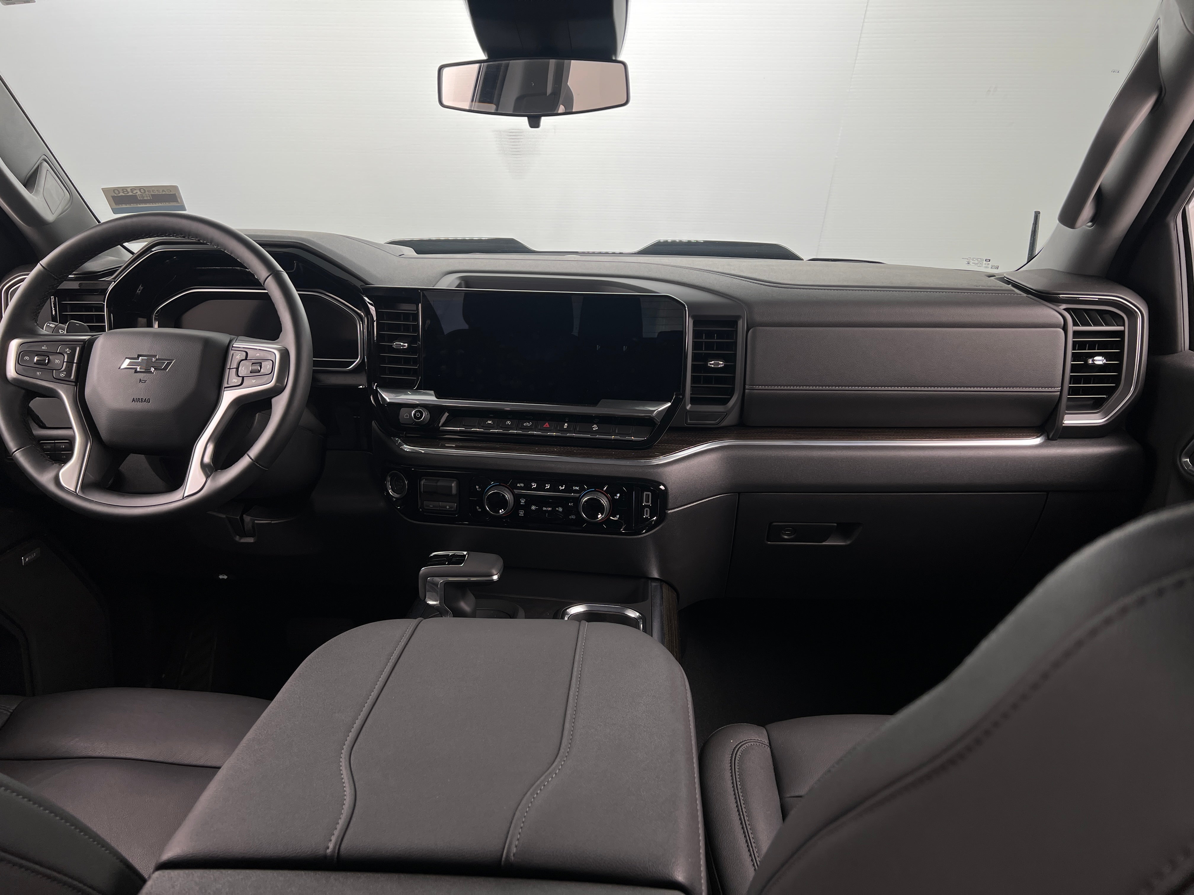 2024 Chevrolet Silverado 1500  3