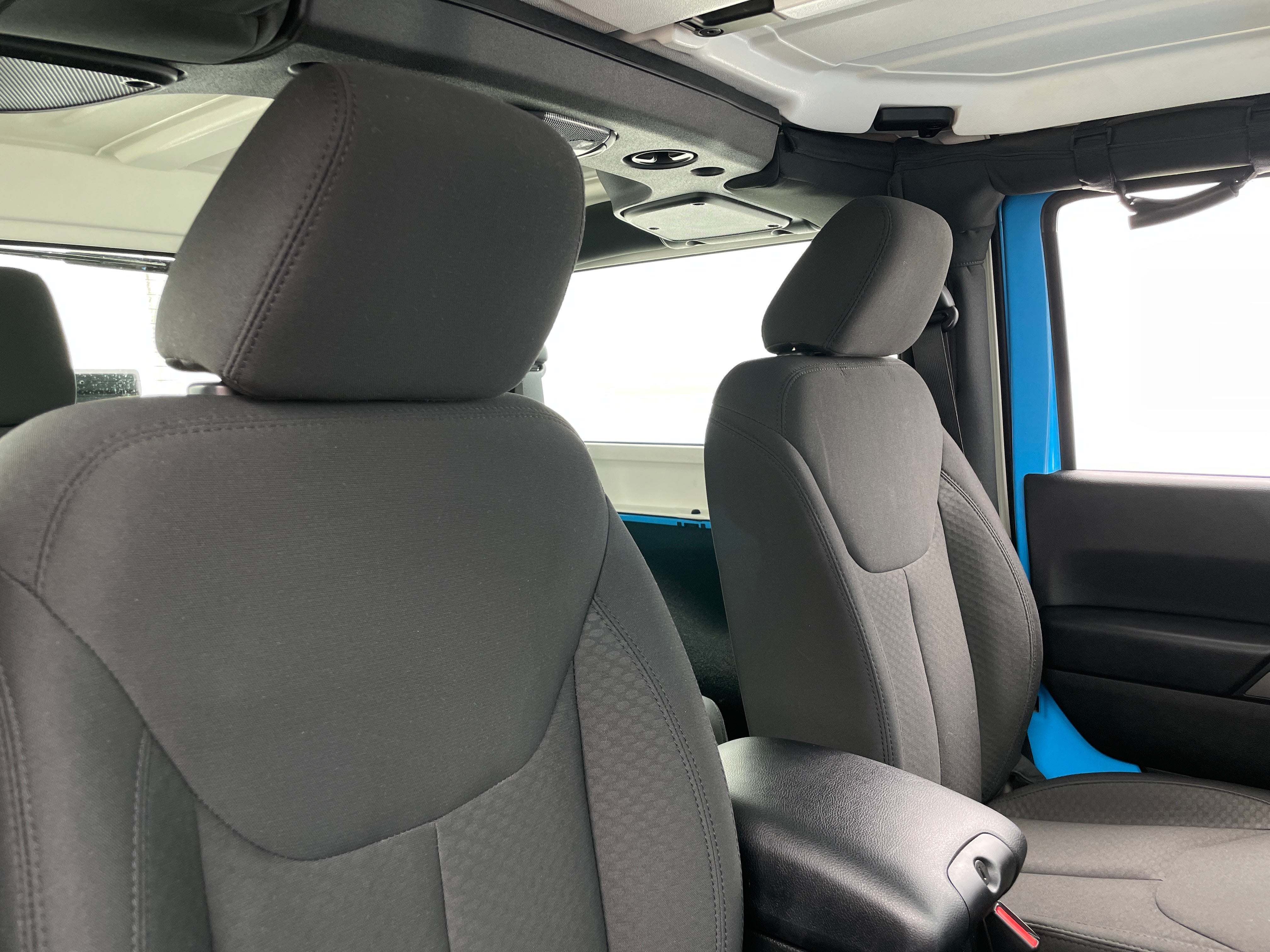 2017 Jeep Wrangler Sport S 2