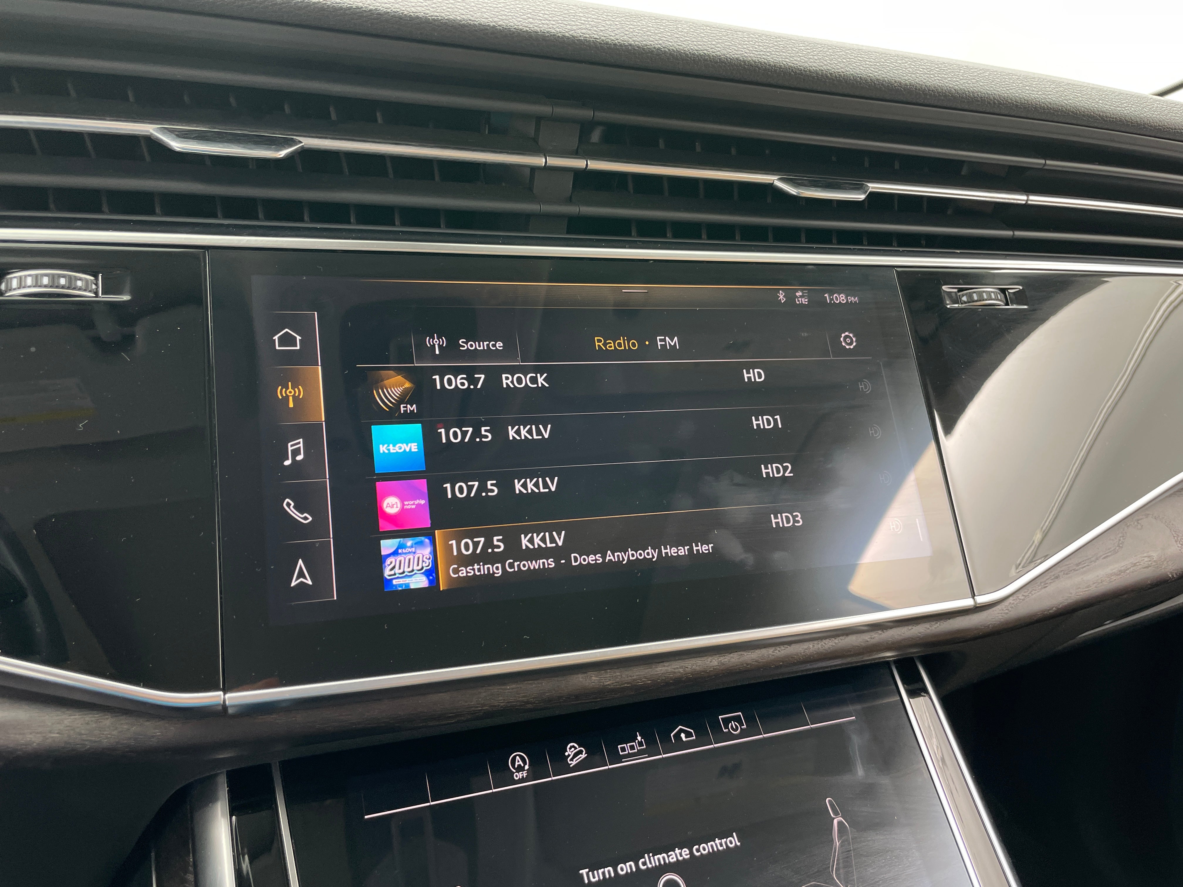 2019 Audi Q8 Premium 3