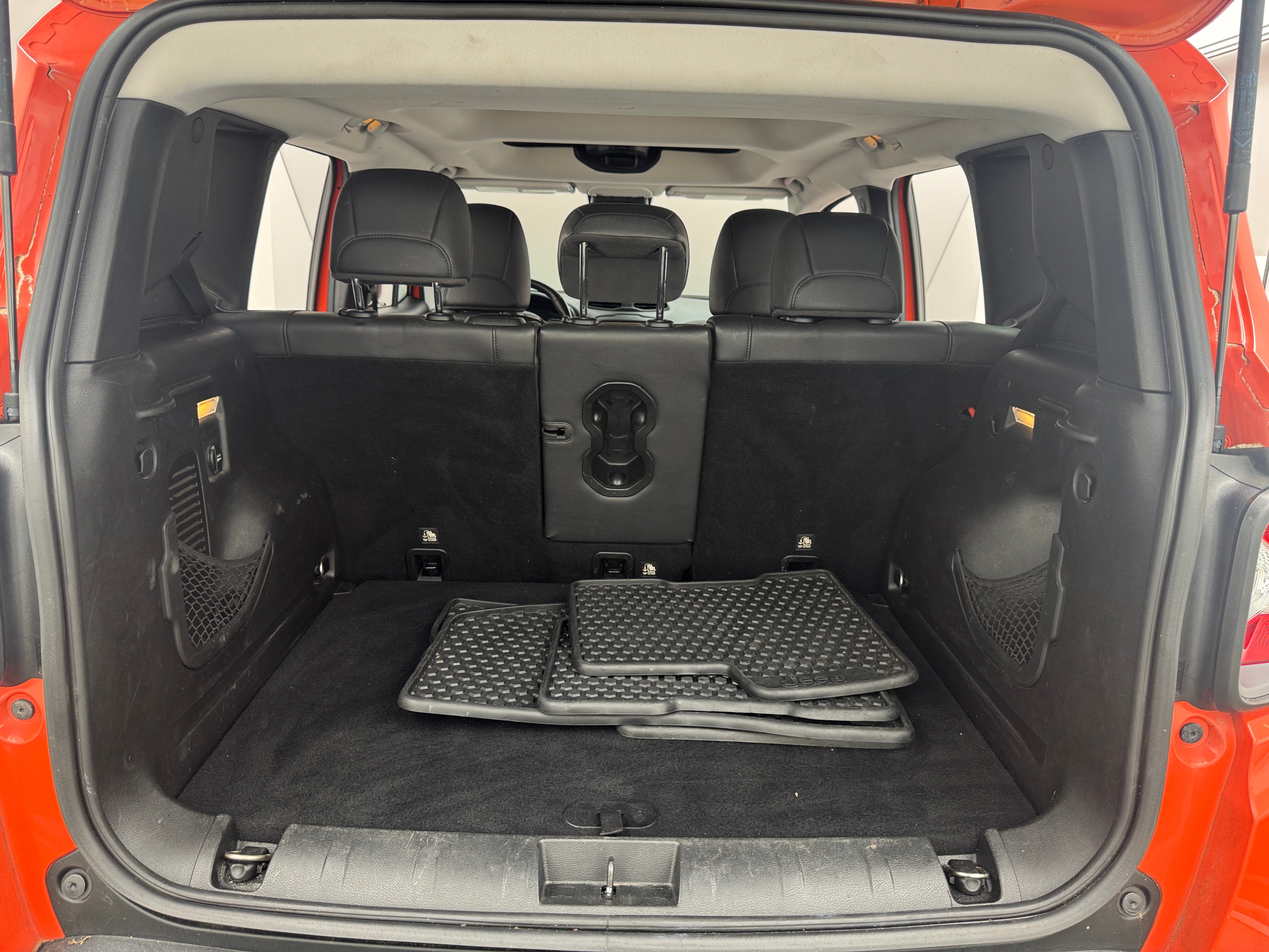 2016 Jeep Renegade Trailhawk 6
