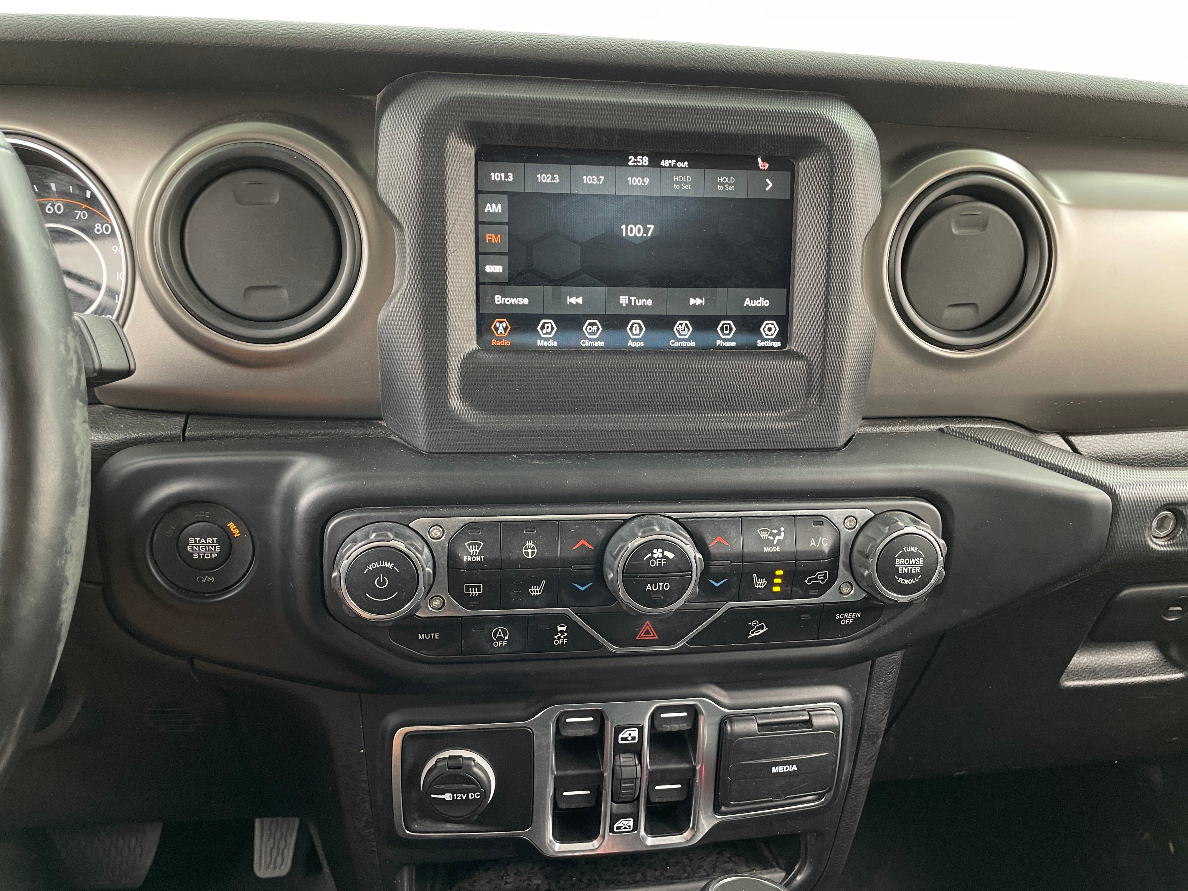 2020 Jeep Wrangler Unlimited Willys 4