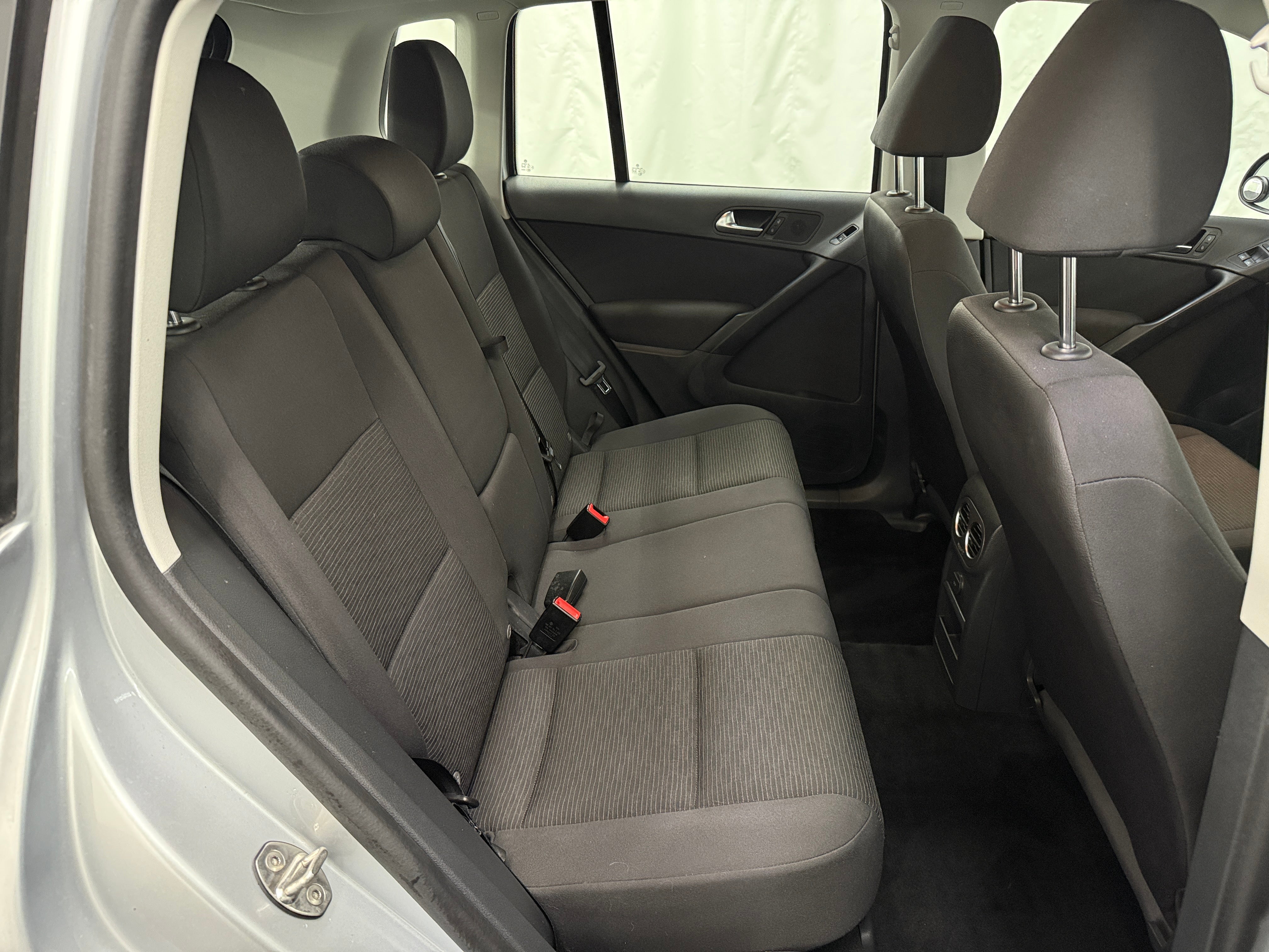 2018 Volkswagen Tiguan Limited 6