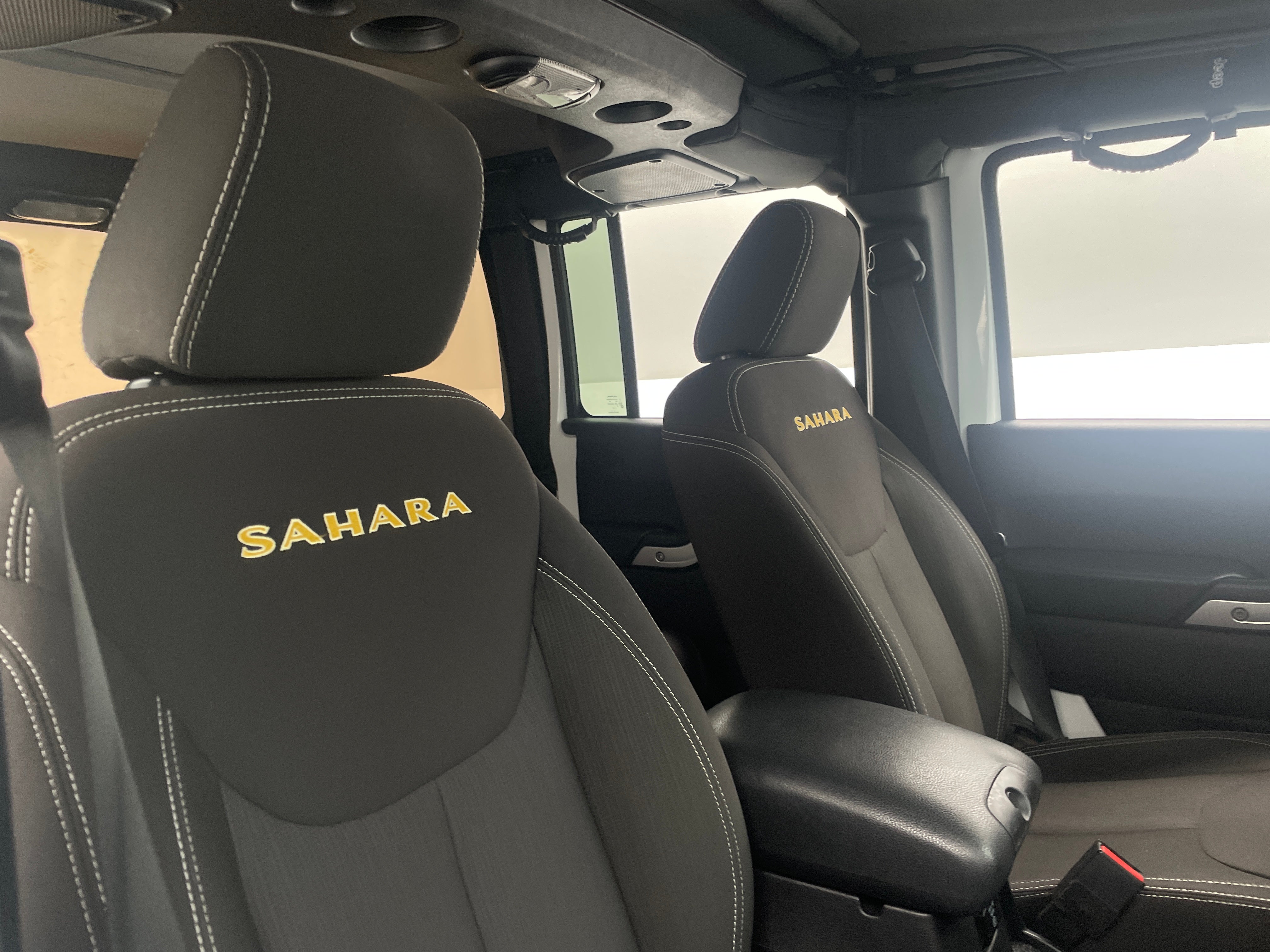 2015 Jeep Wrangler Unlimited Sahara 2