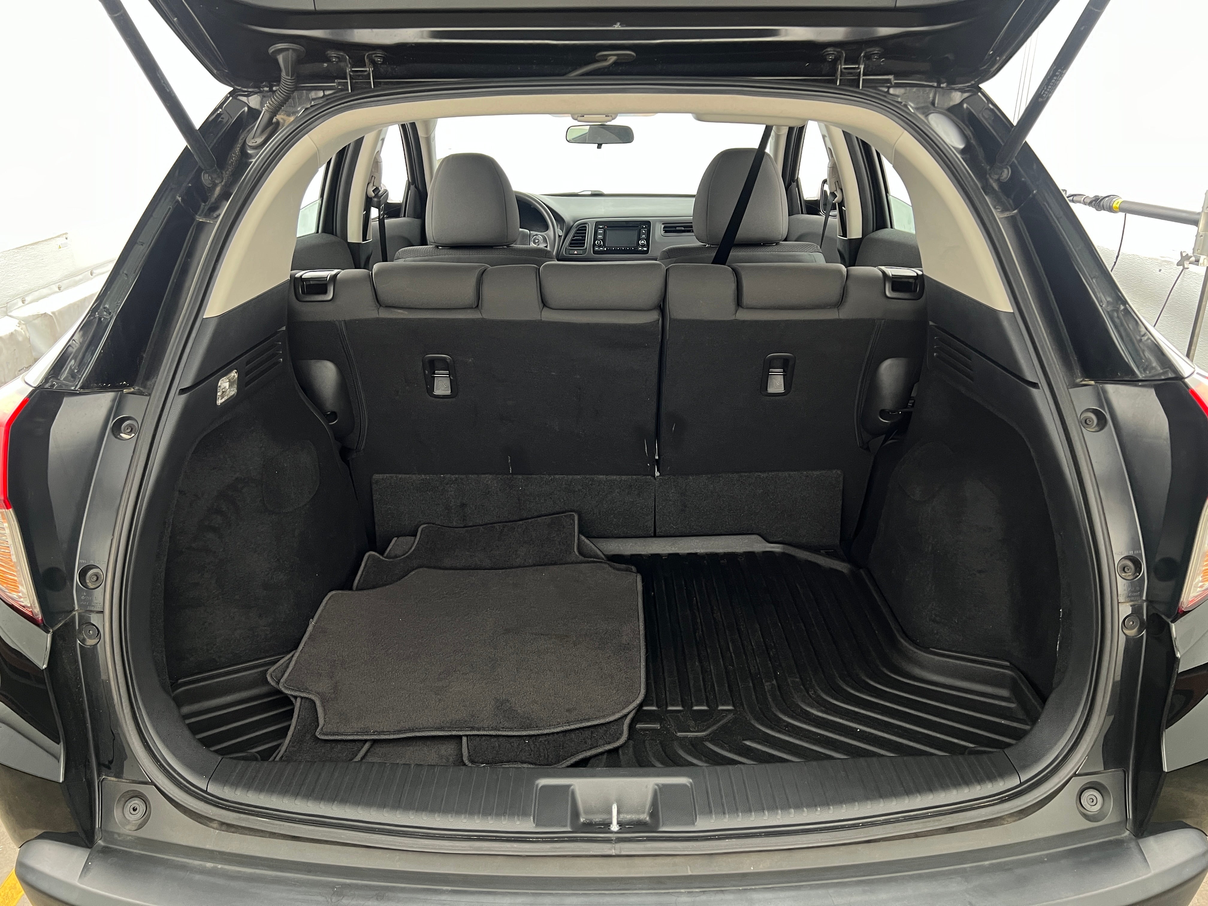 2021 Honda HR-V LX 7