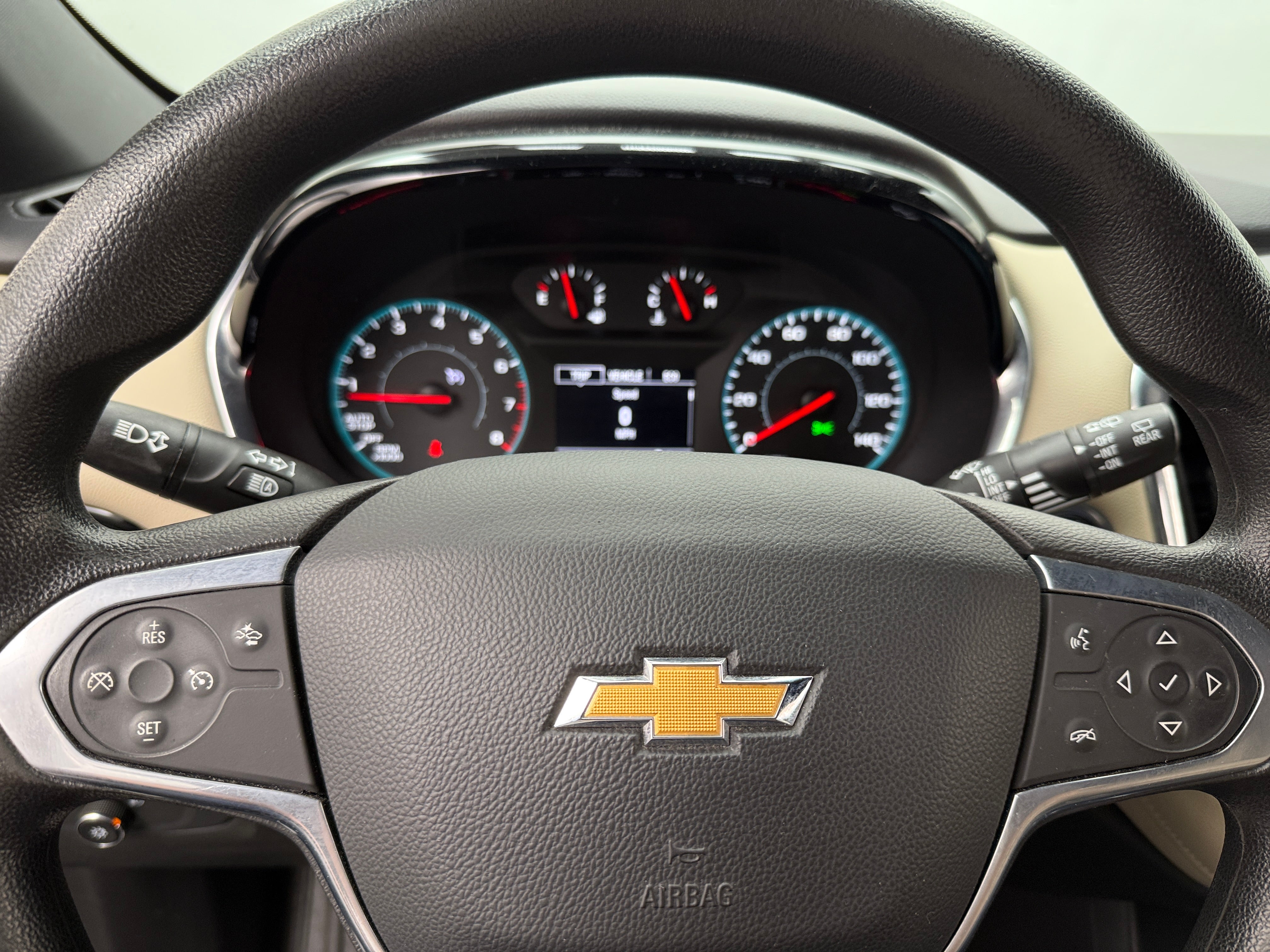 2022 Chevrolet Traverse LS 5