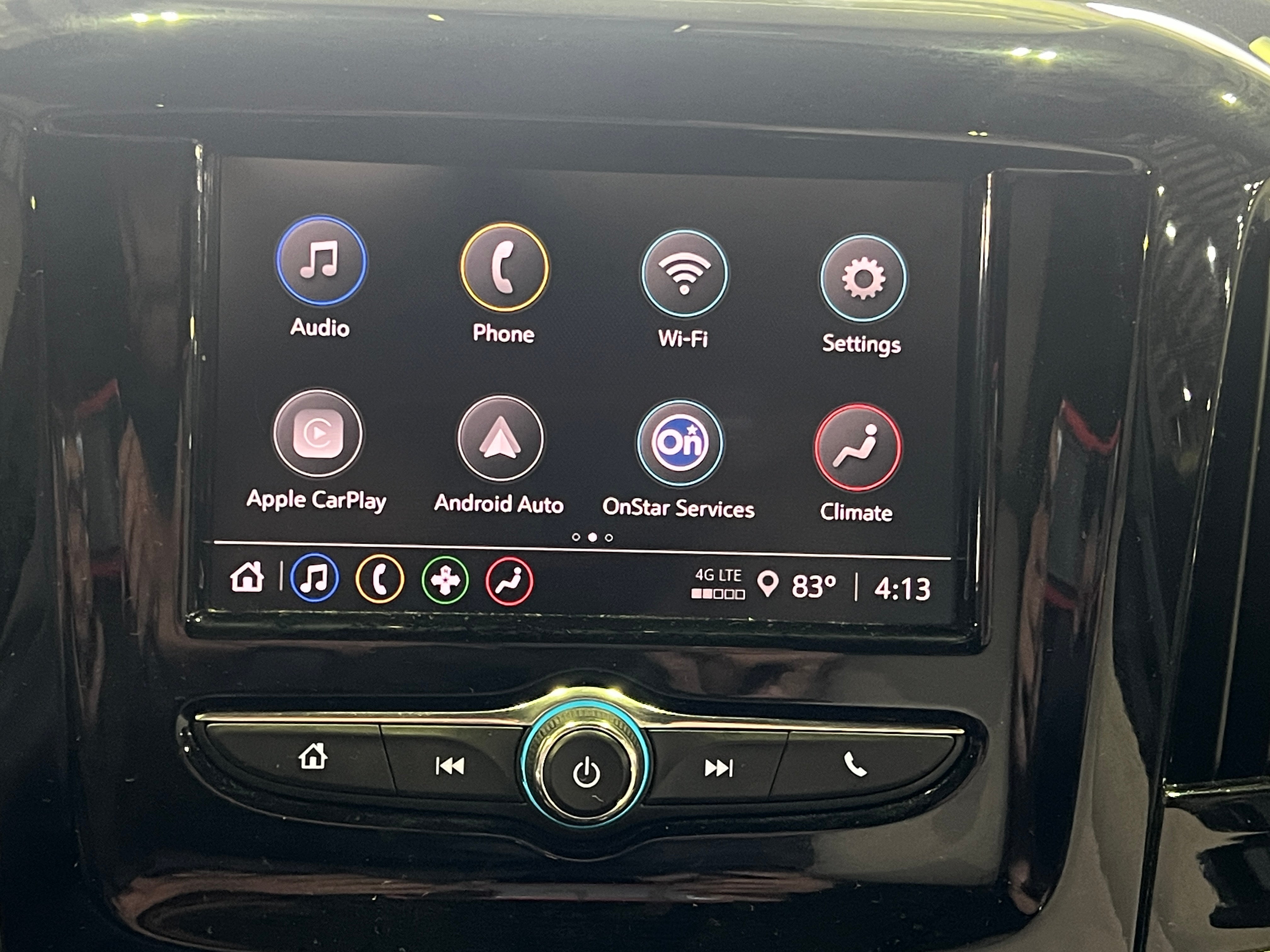 2022 Chevrolet Traverse LS 4
