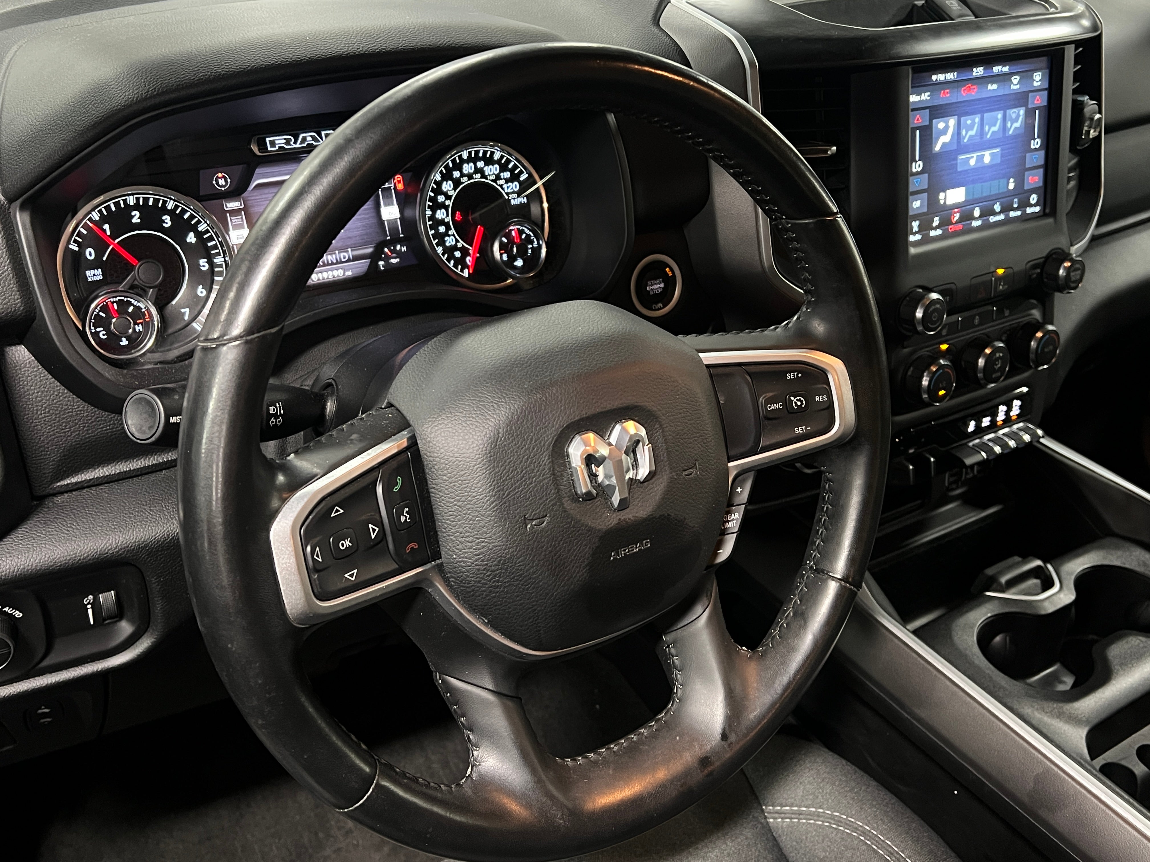 2021 RAM 1500 Big Horn 5