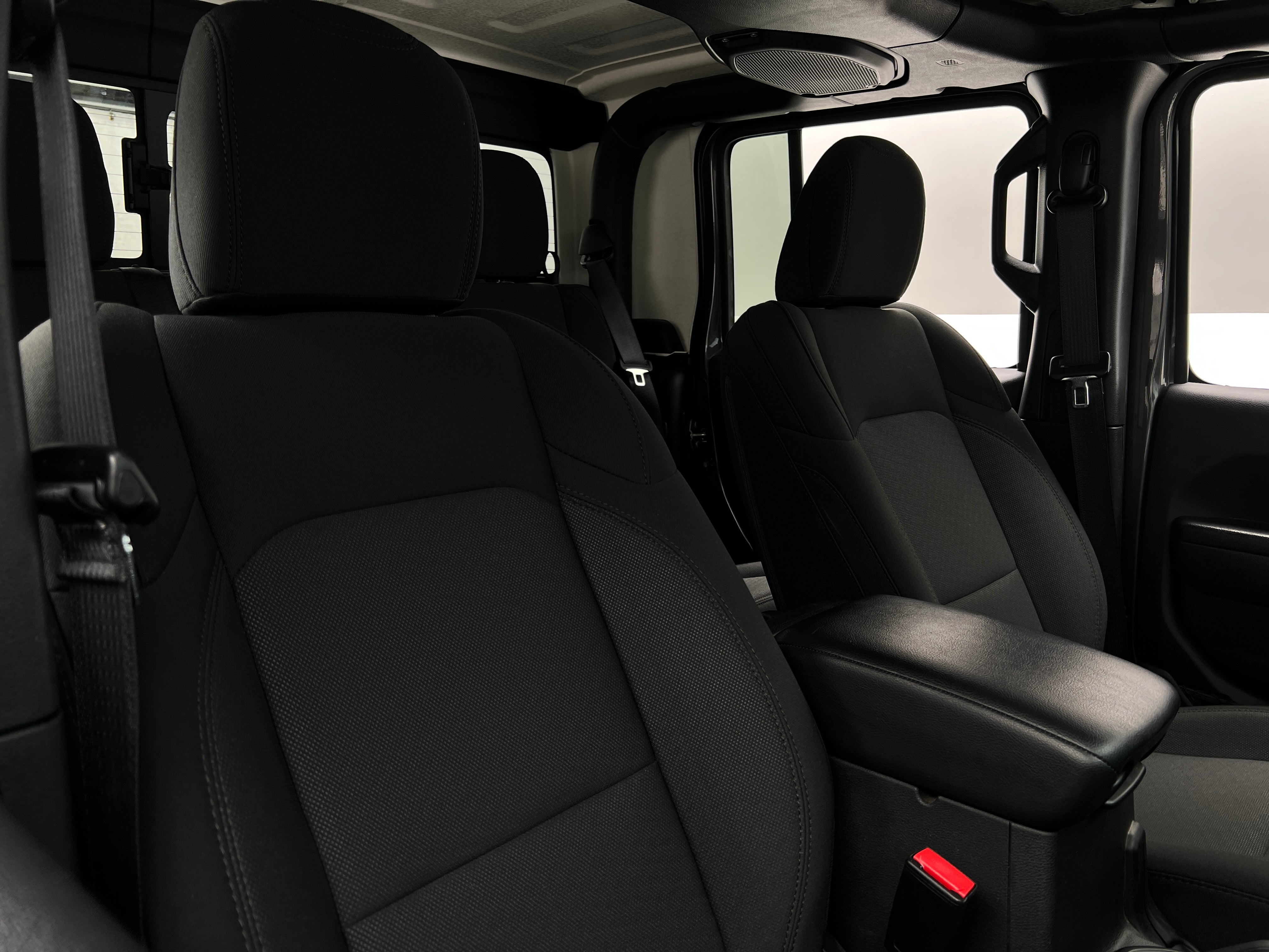 2023 Jeep Gladiator Willys 2