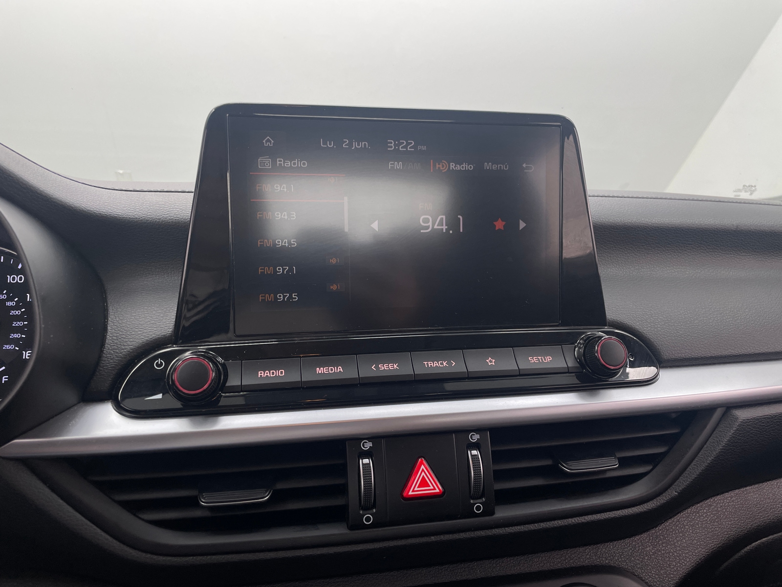 Thumbnail: 2023 Kia Forte - 4