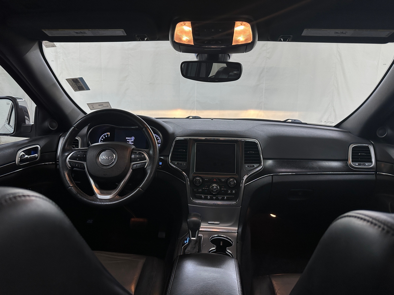Thumbnail: 2018 Jeep Grand Cherokee - 2