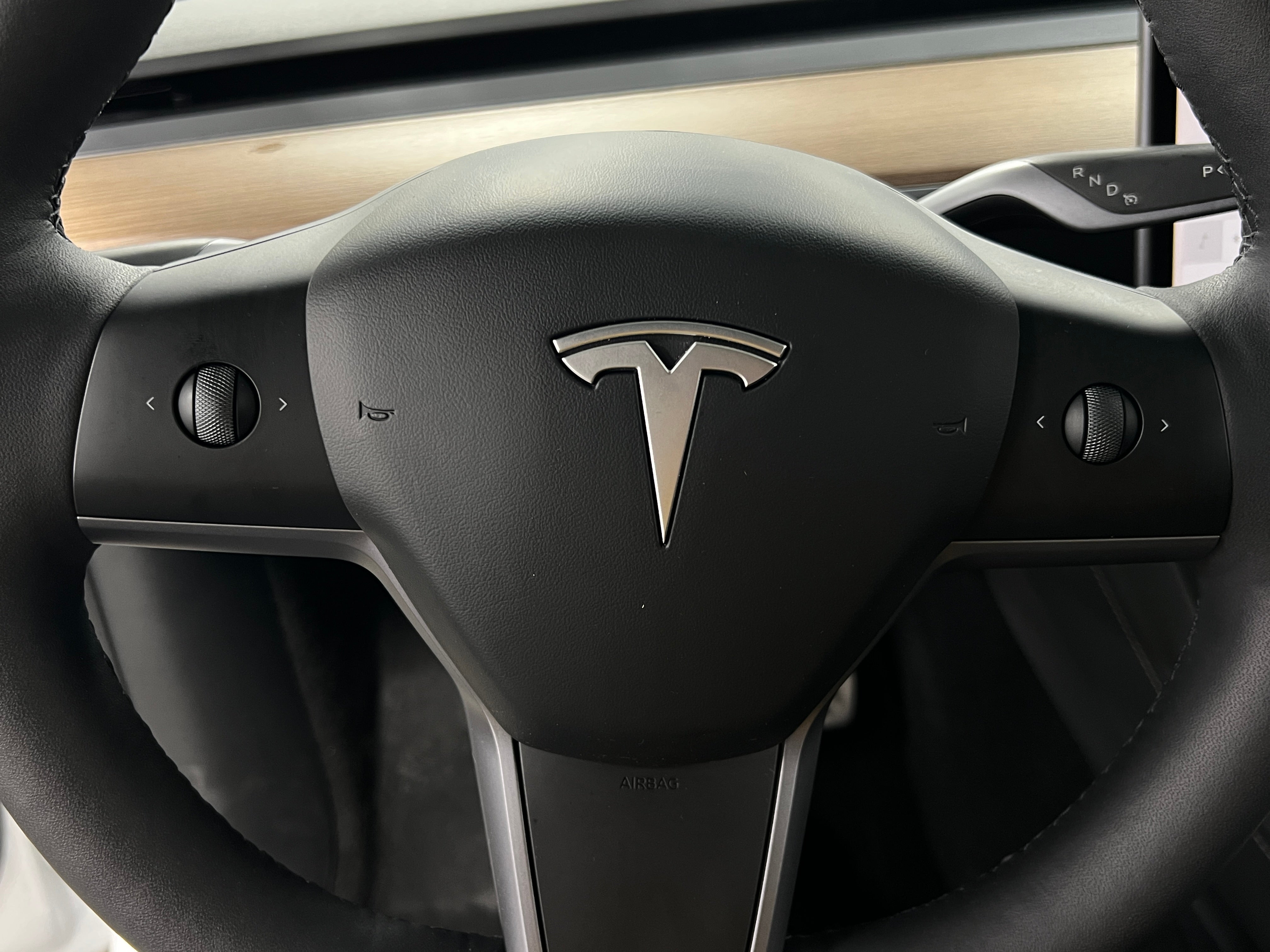 2023 Tesla Model Y Long Range 4