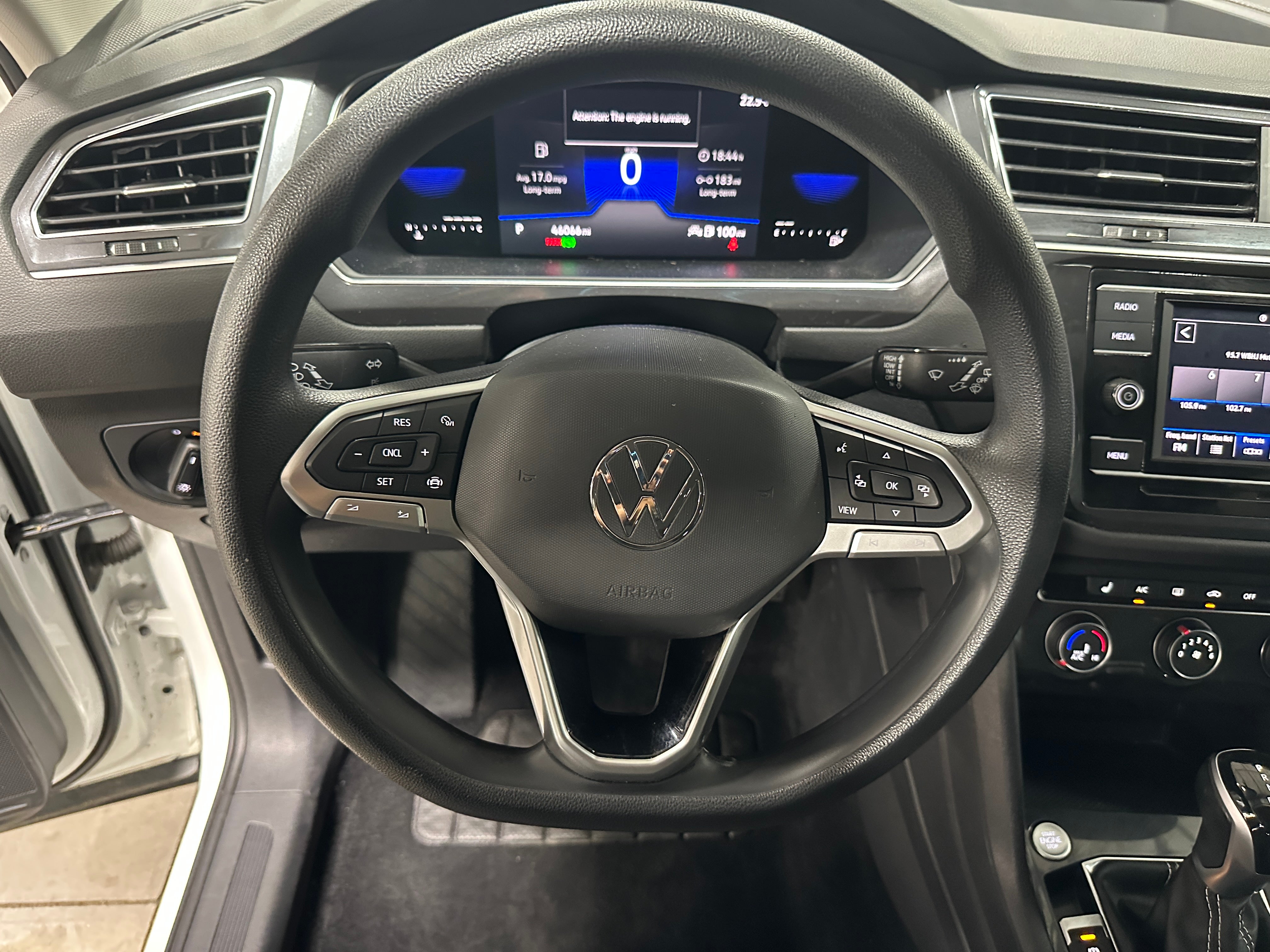 2022 Volkswagen Tiguan S 5