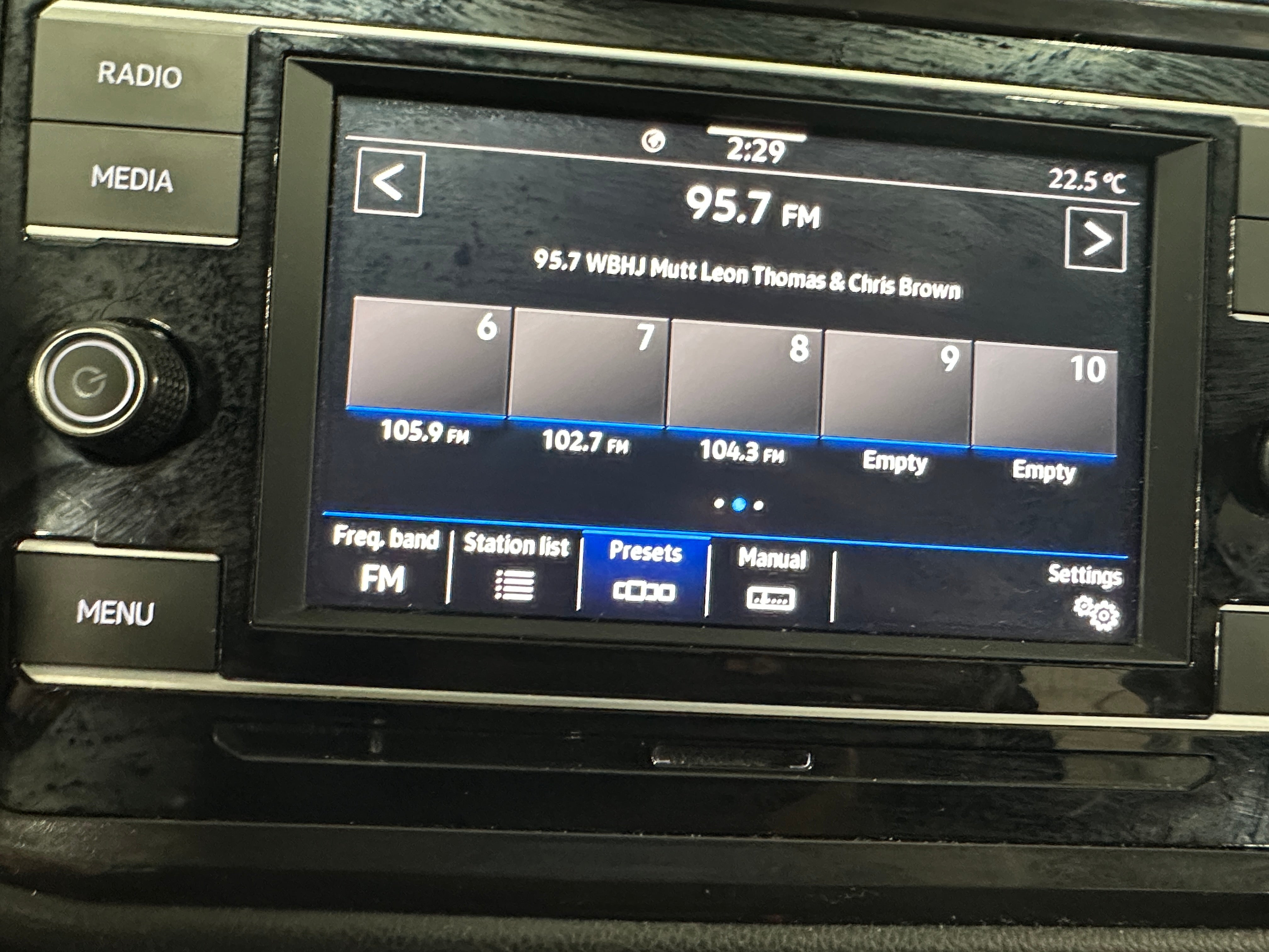 2022 Volkswagen Tiguan S 4