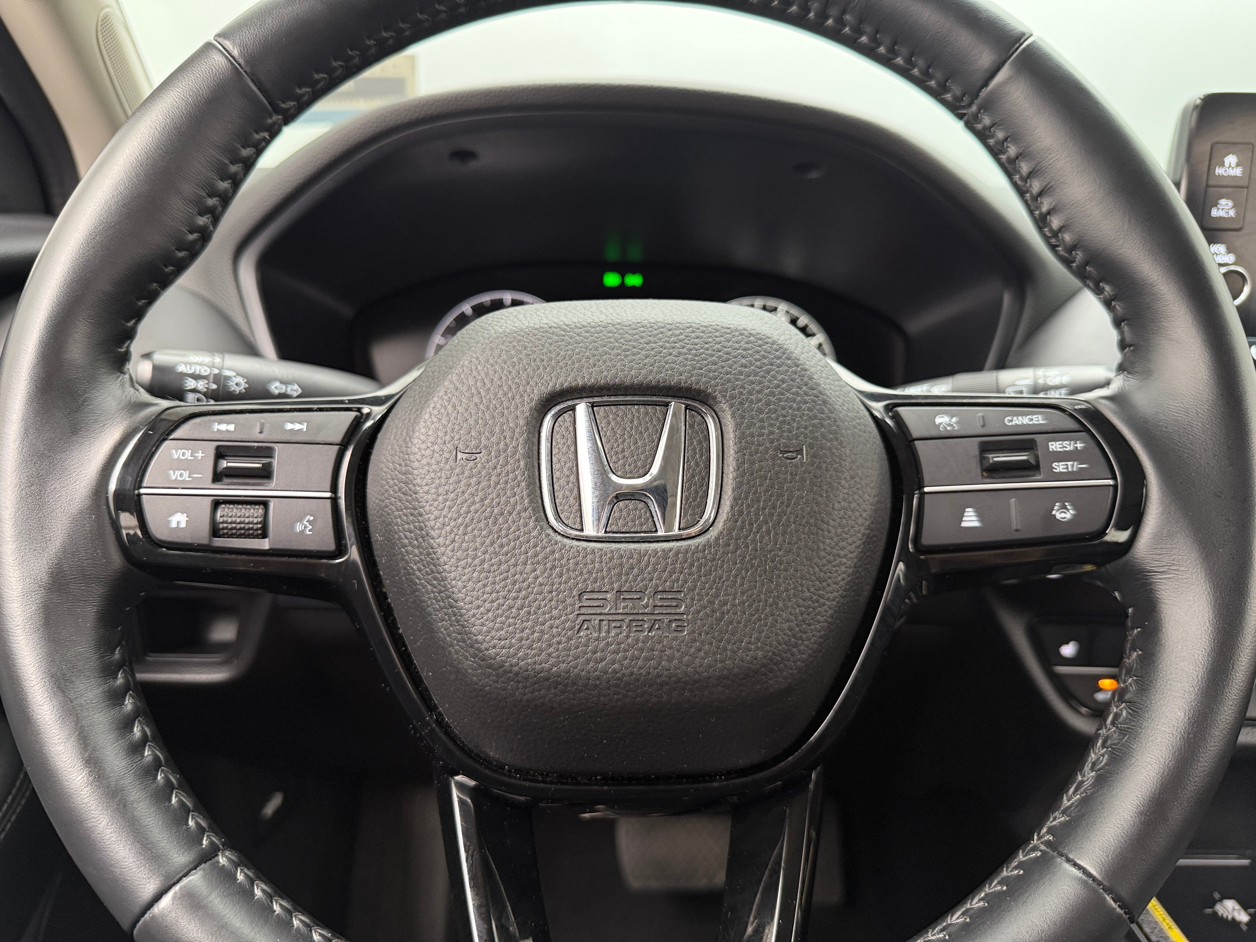 2023 Honda HR-V EX-L 4