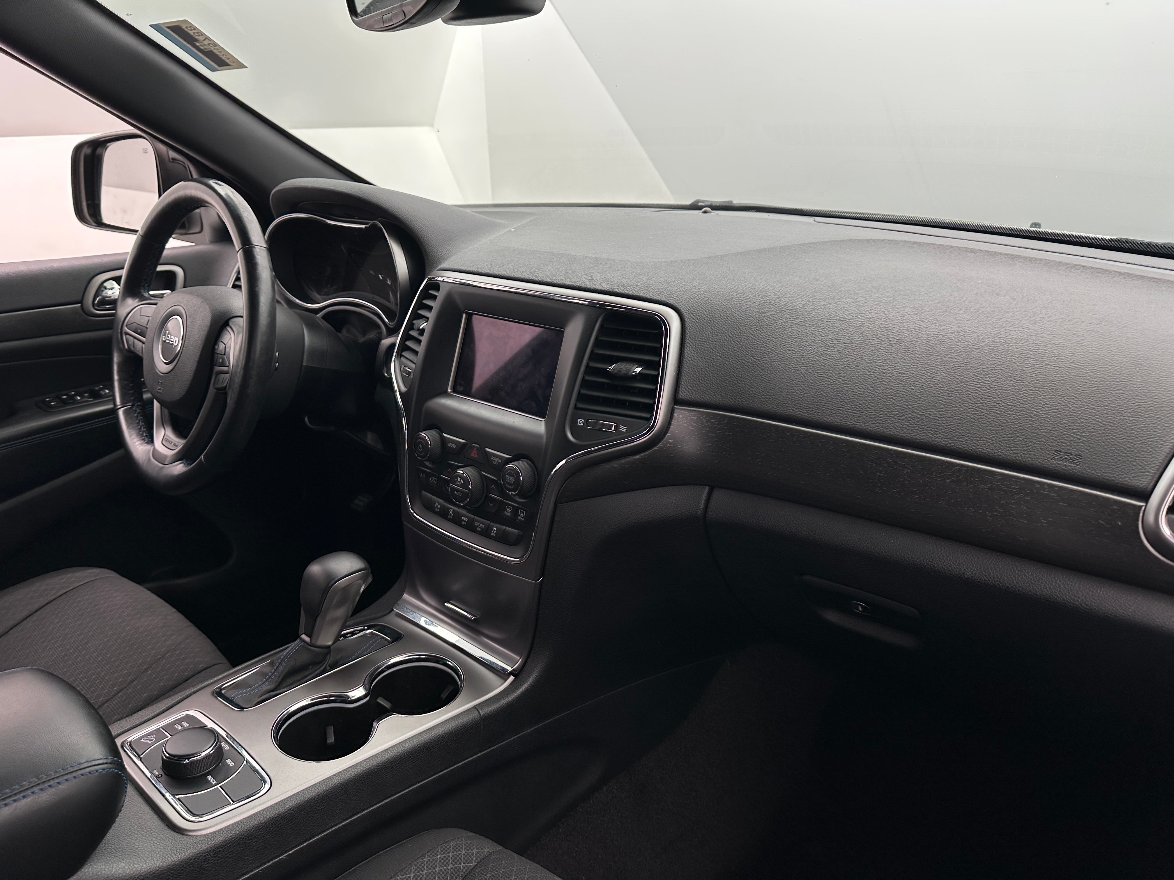2018 Jeep Grand Cherokee Upland 3