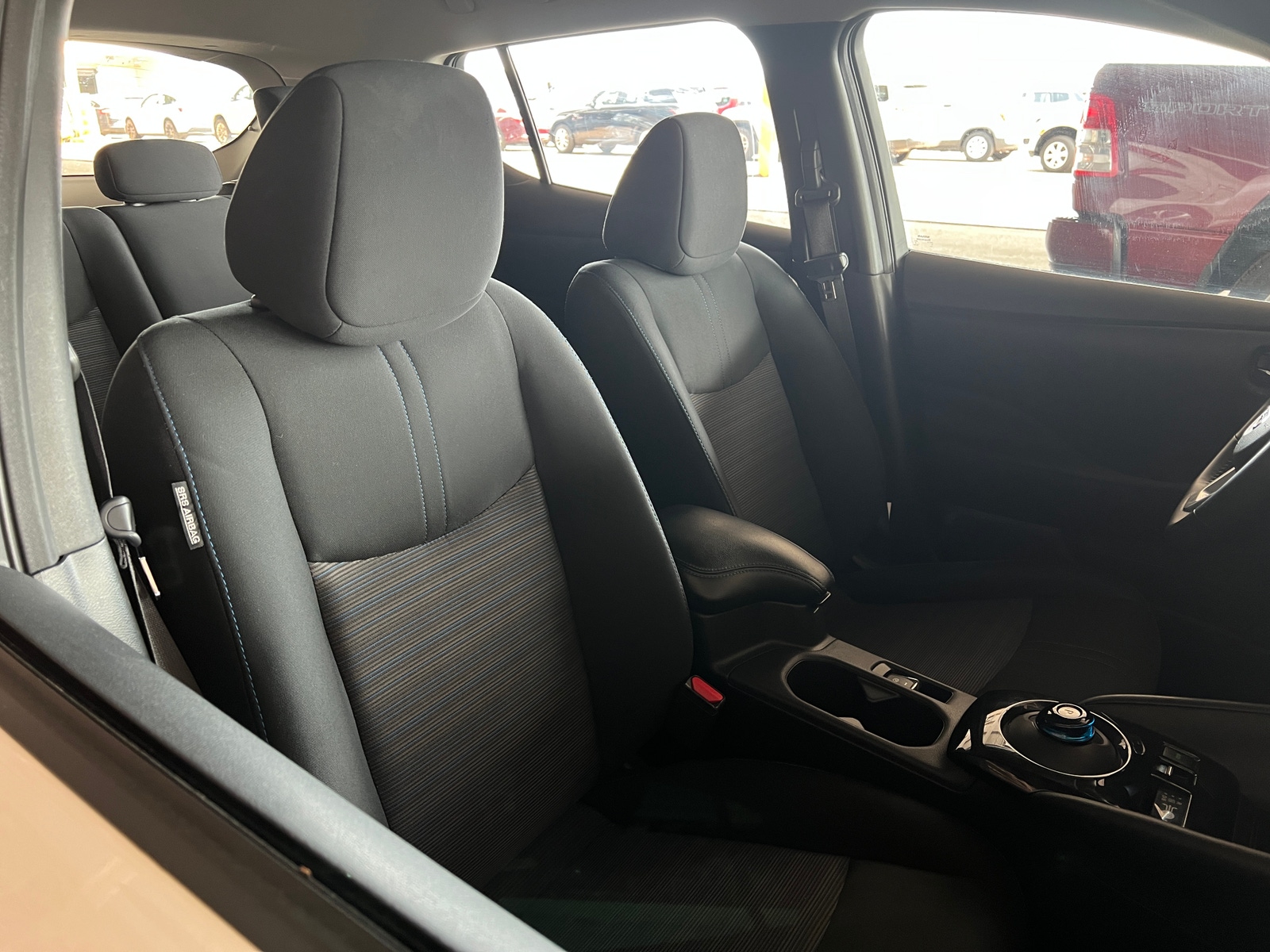 Thumbnail: 2020 Nissan Leaf - 2