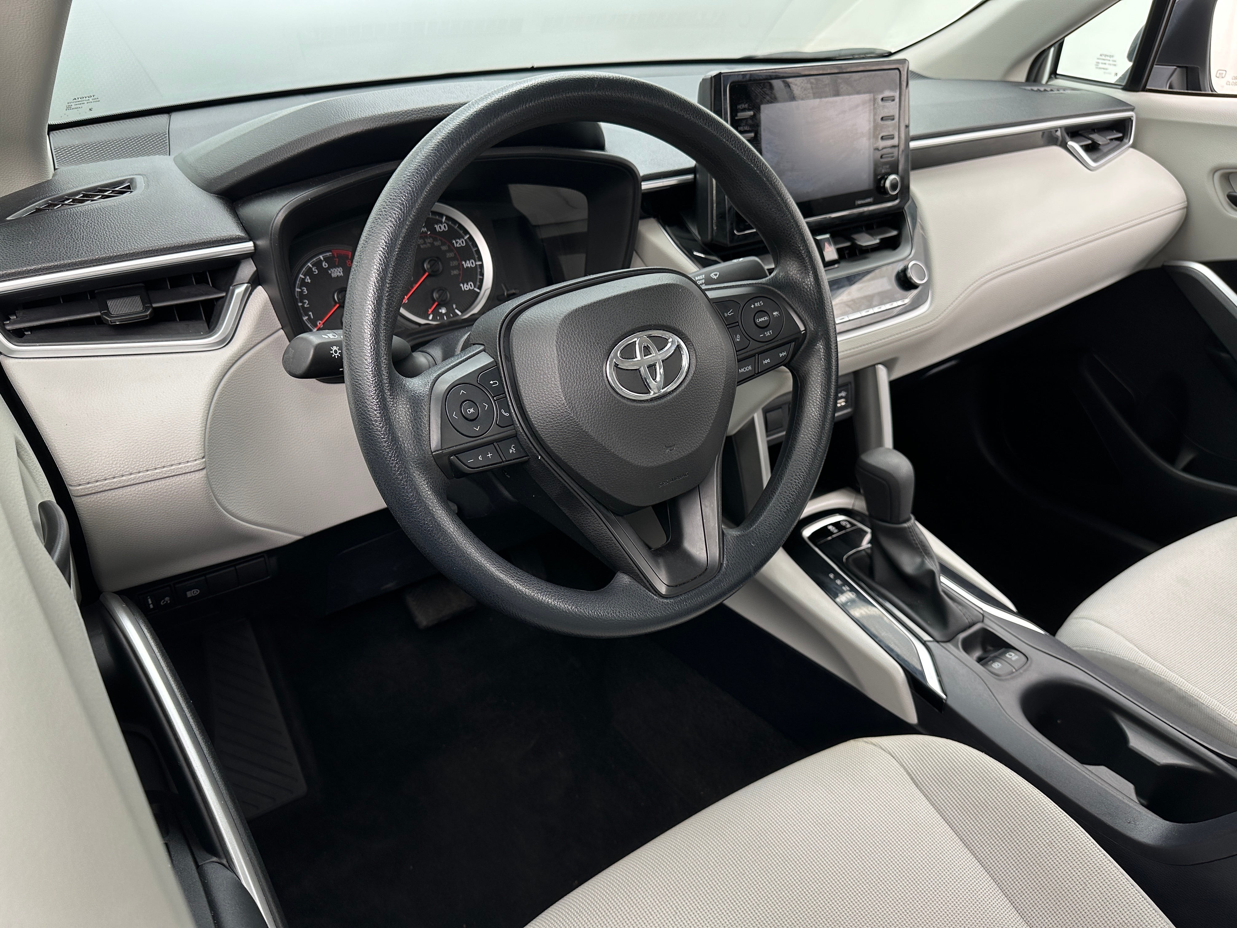 2022 Toyota Corolla Cross L 3