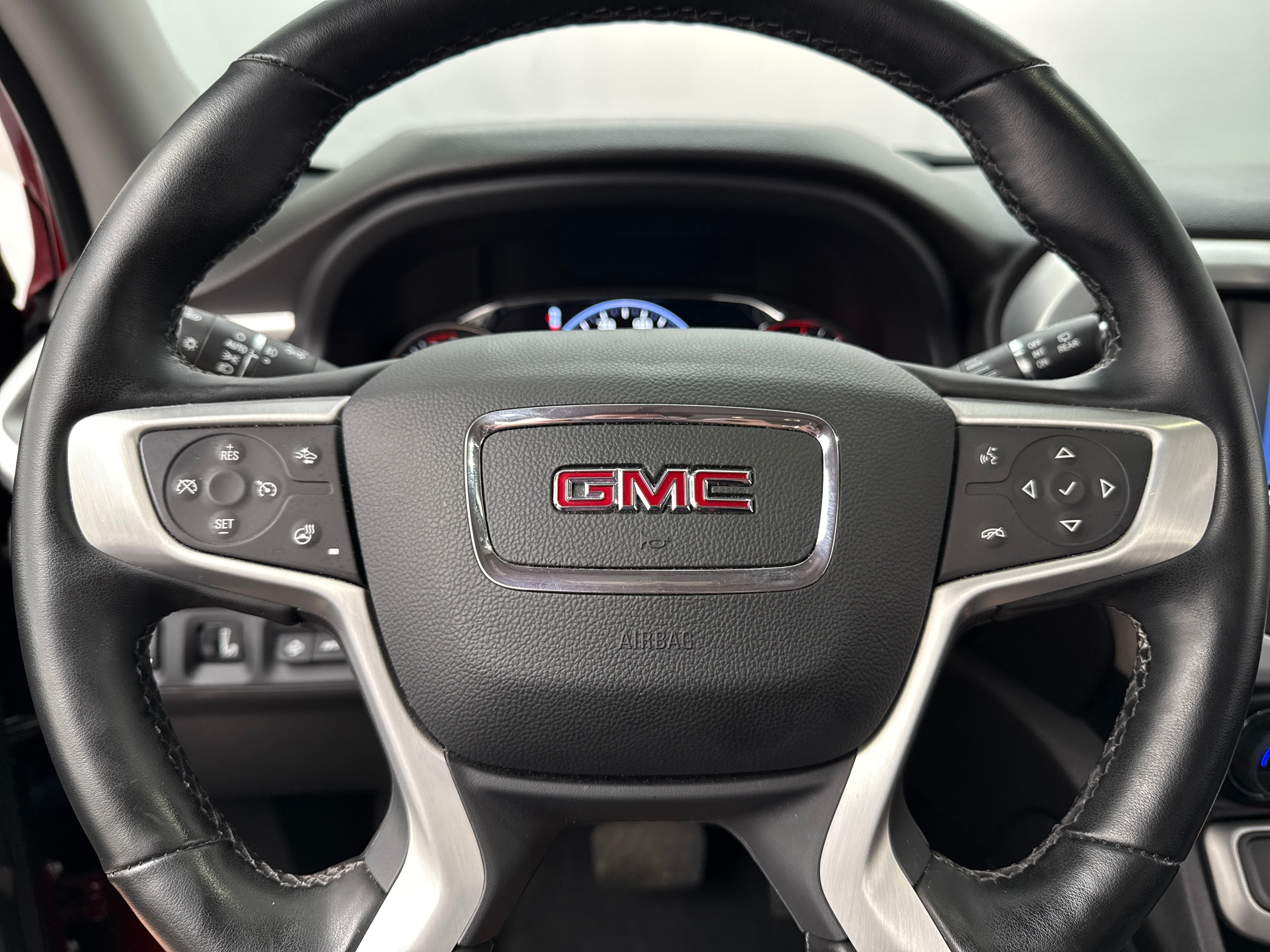 2023 GMC Acadia SLT 4