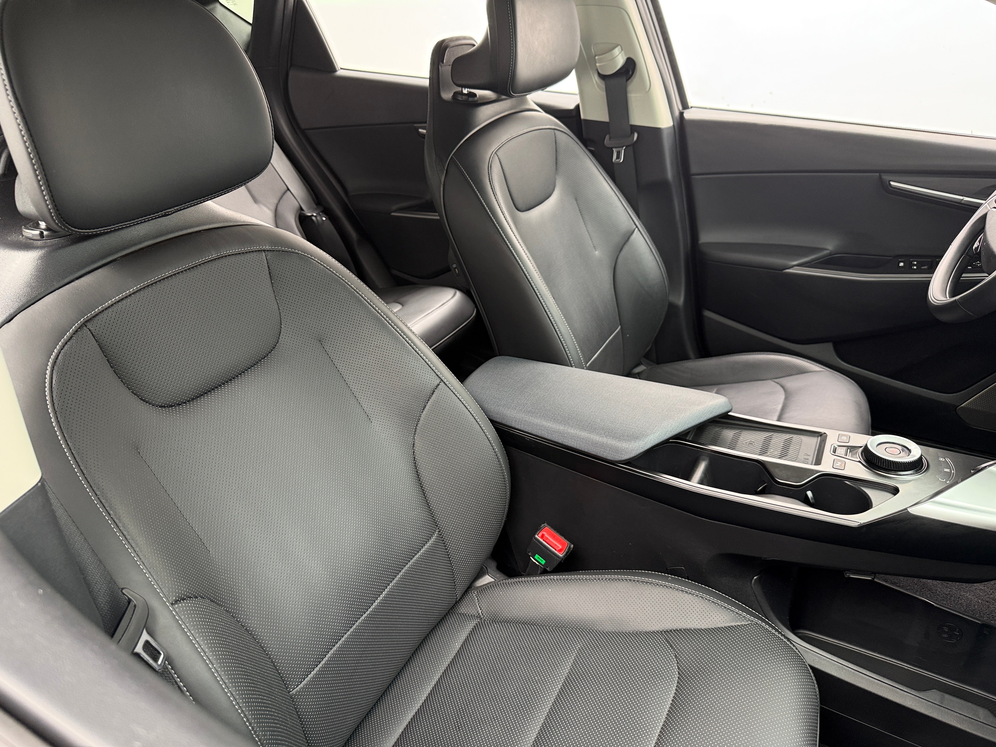 2023 Kia EV6 Wind 2