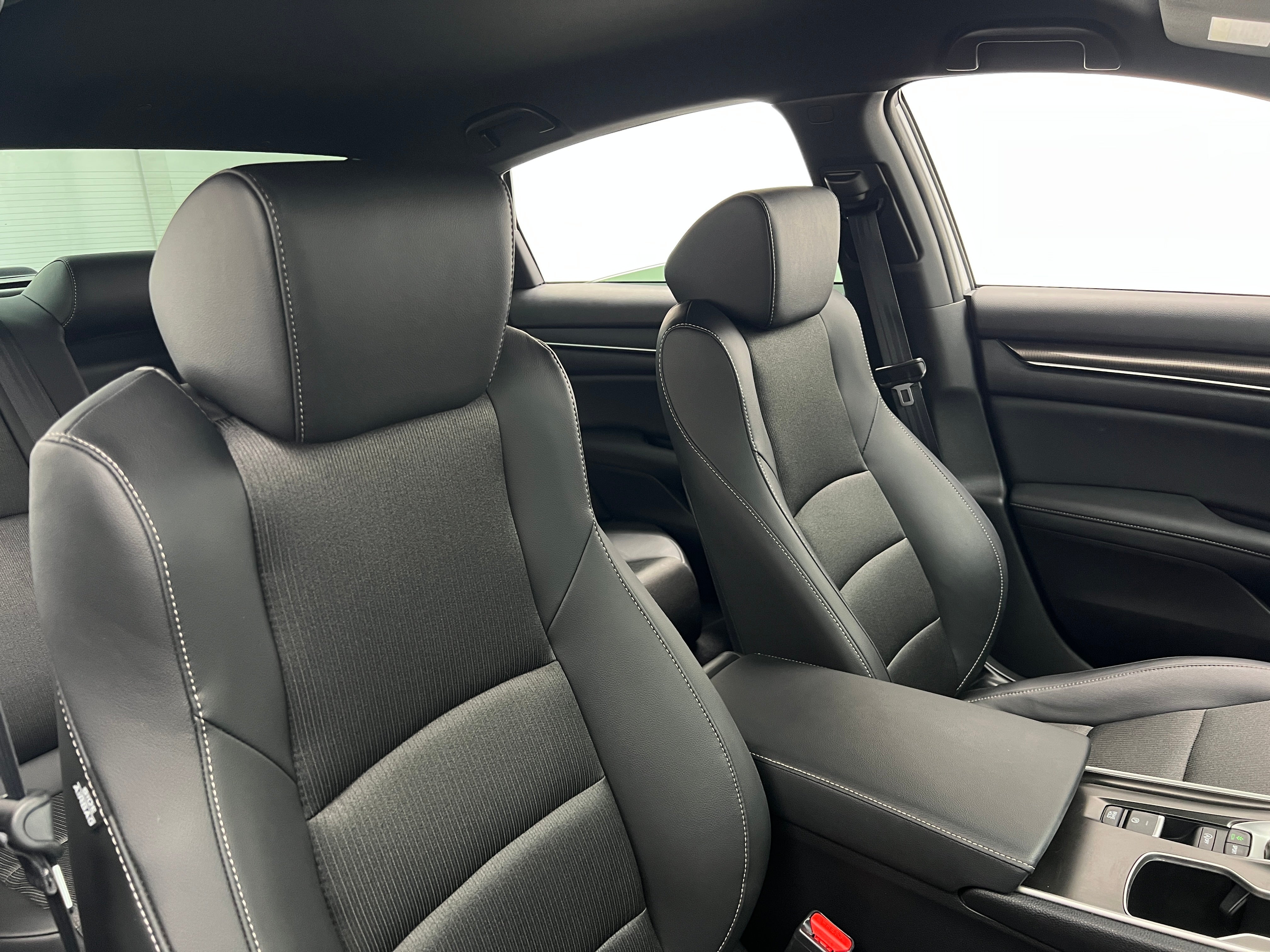 2021 Honda Accord Sport 2