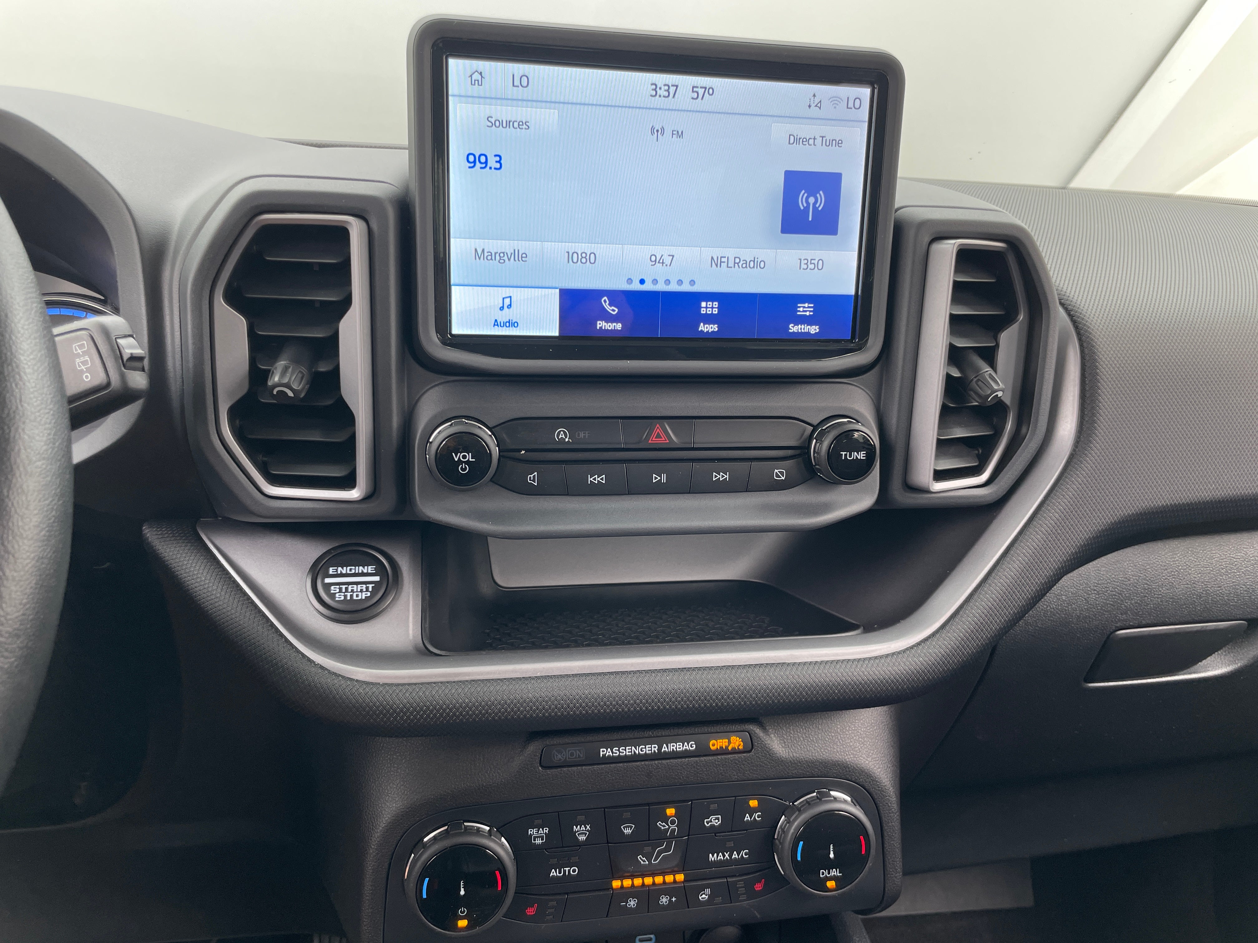 2022 Ford Bronco Sport Outer Banks 3