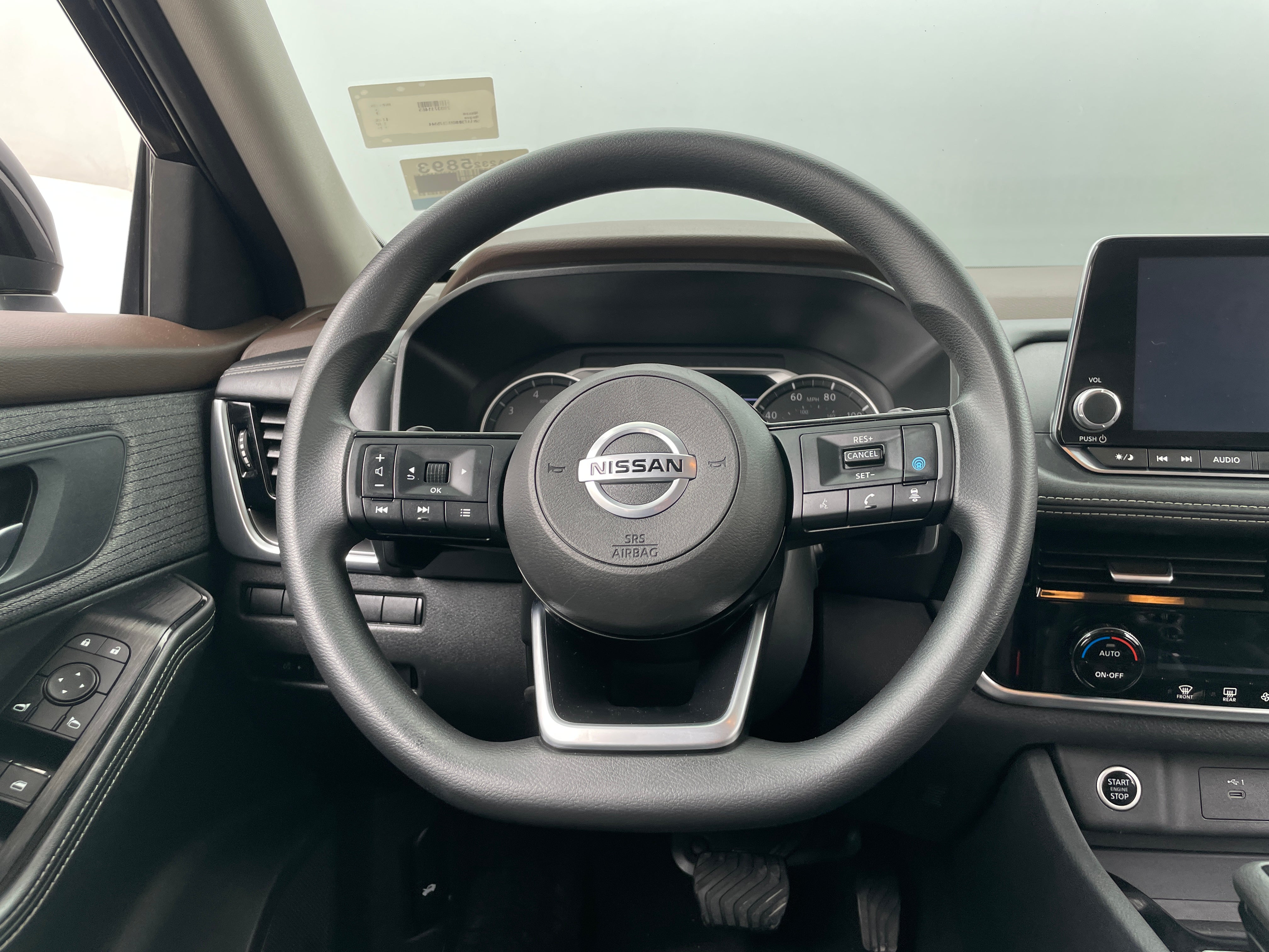 2021 Nissan Rogue SV 5