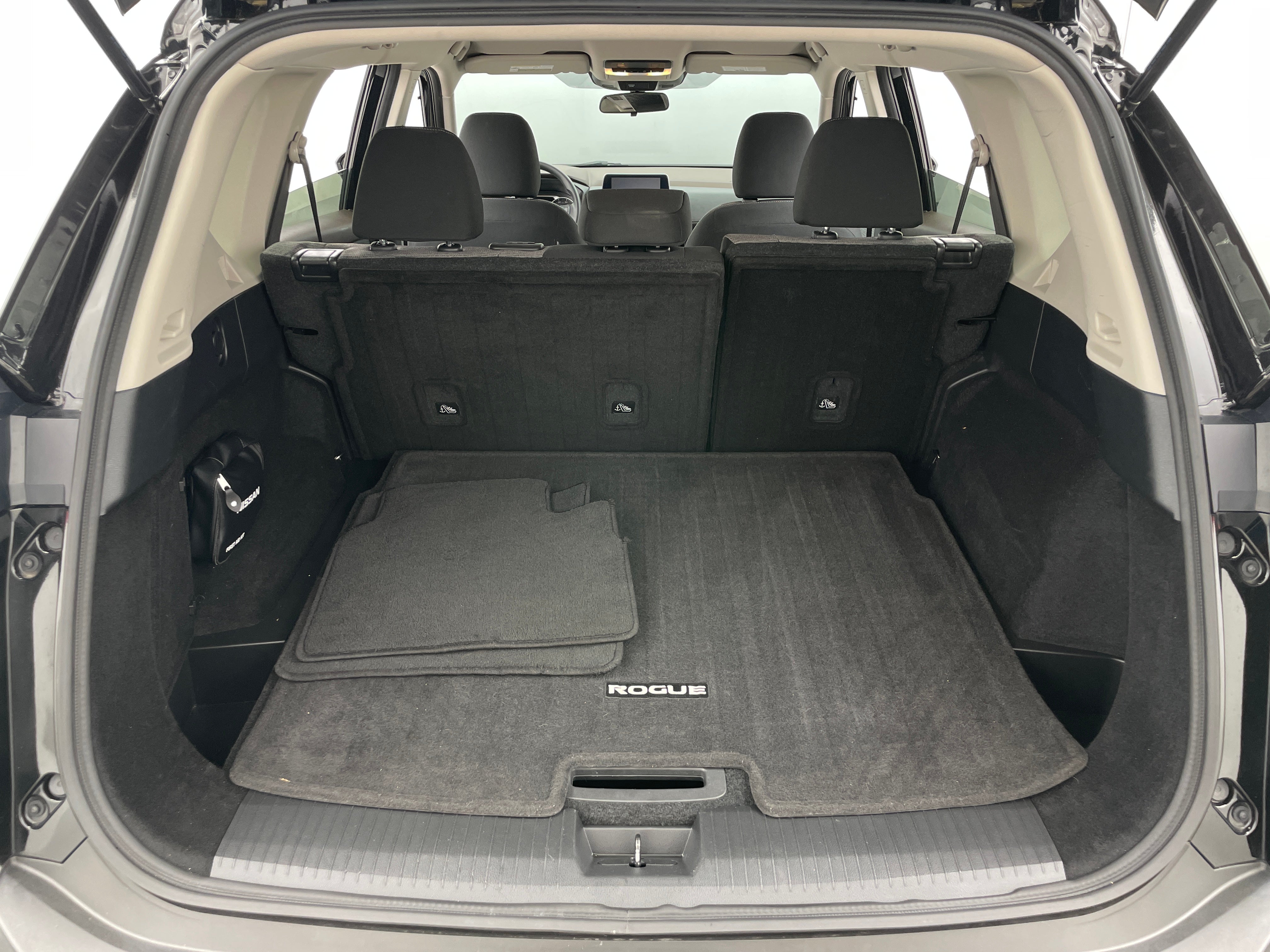 2021 Nissan Rogue SV 7