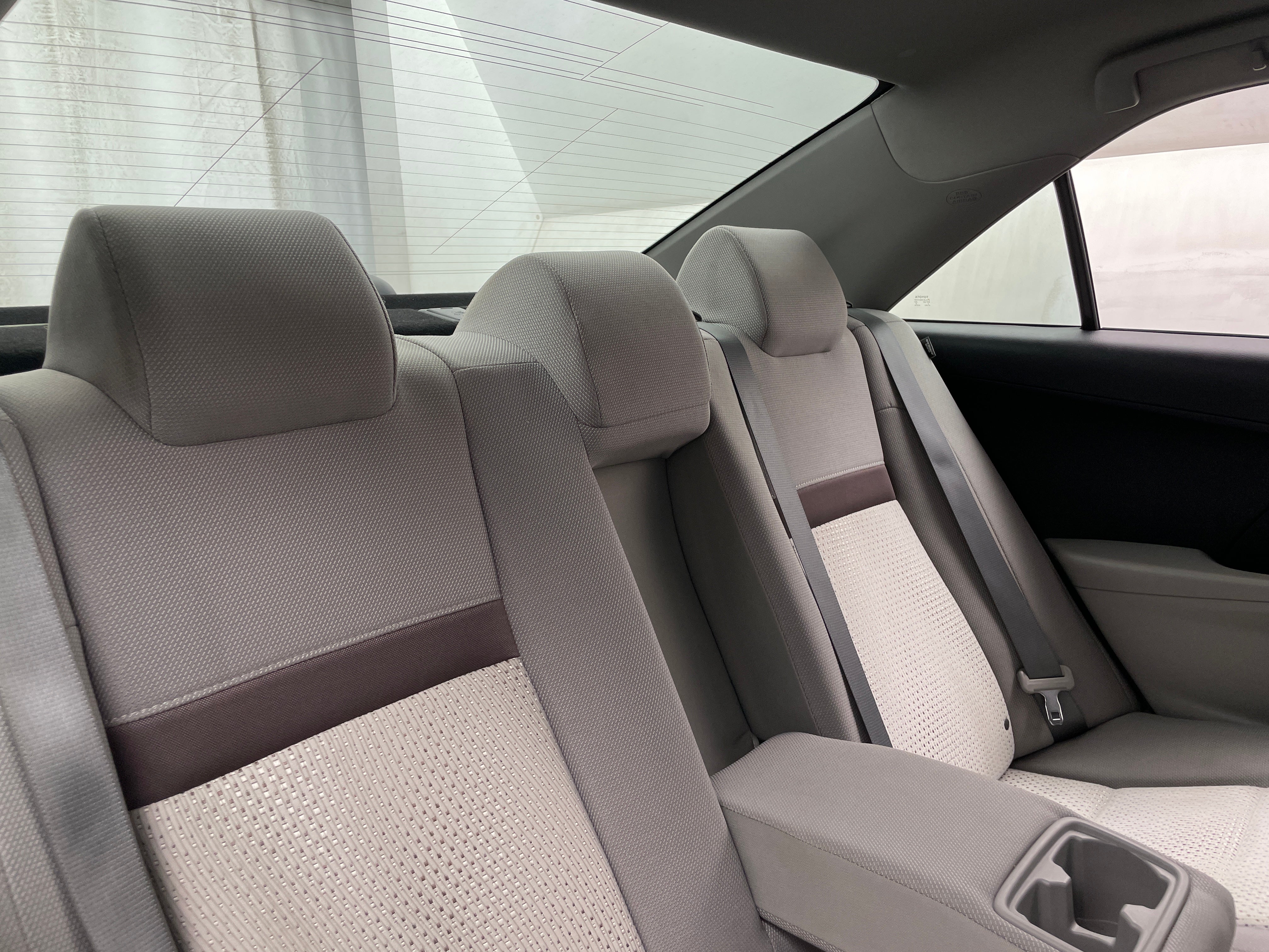 2014 Toyota Camry LE 6