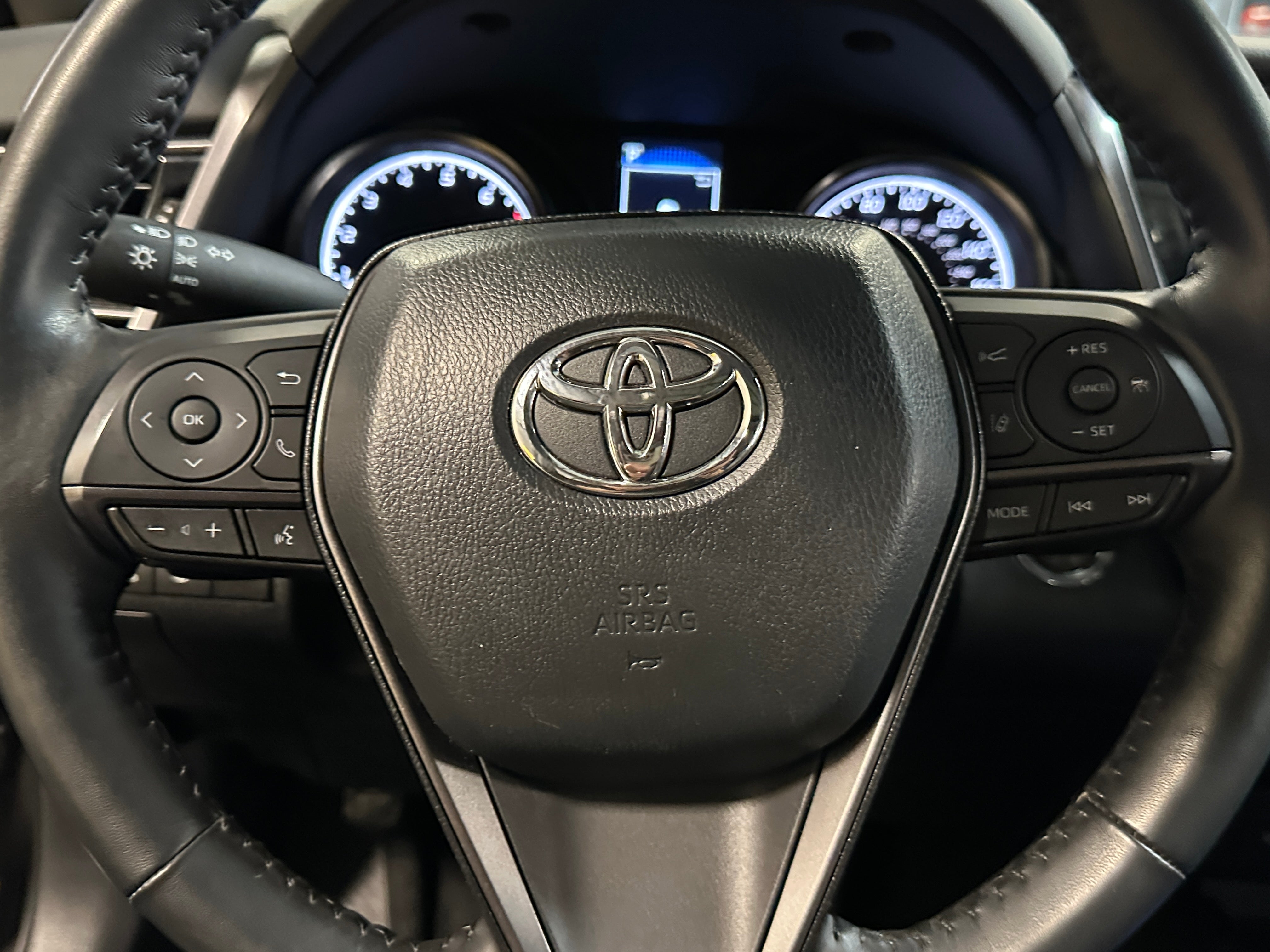 2023 Toyota Camry SE 4