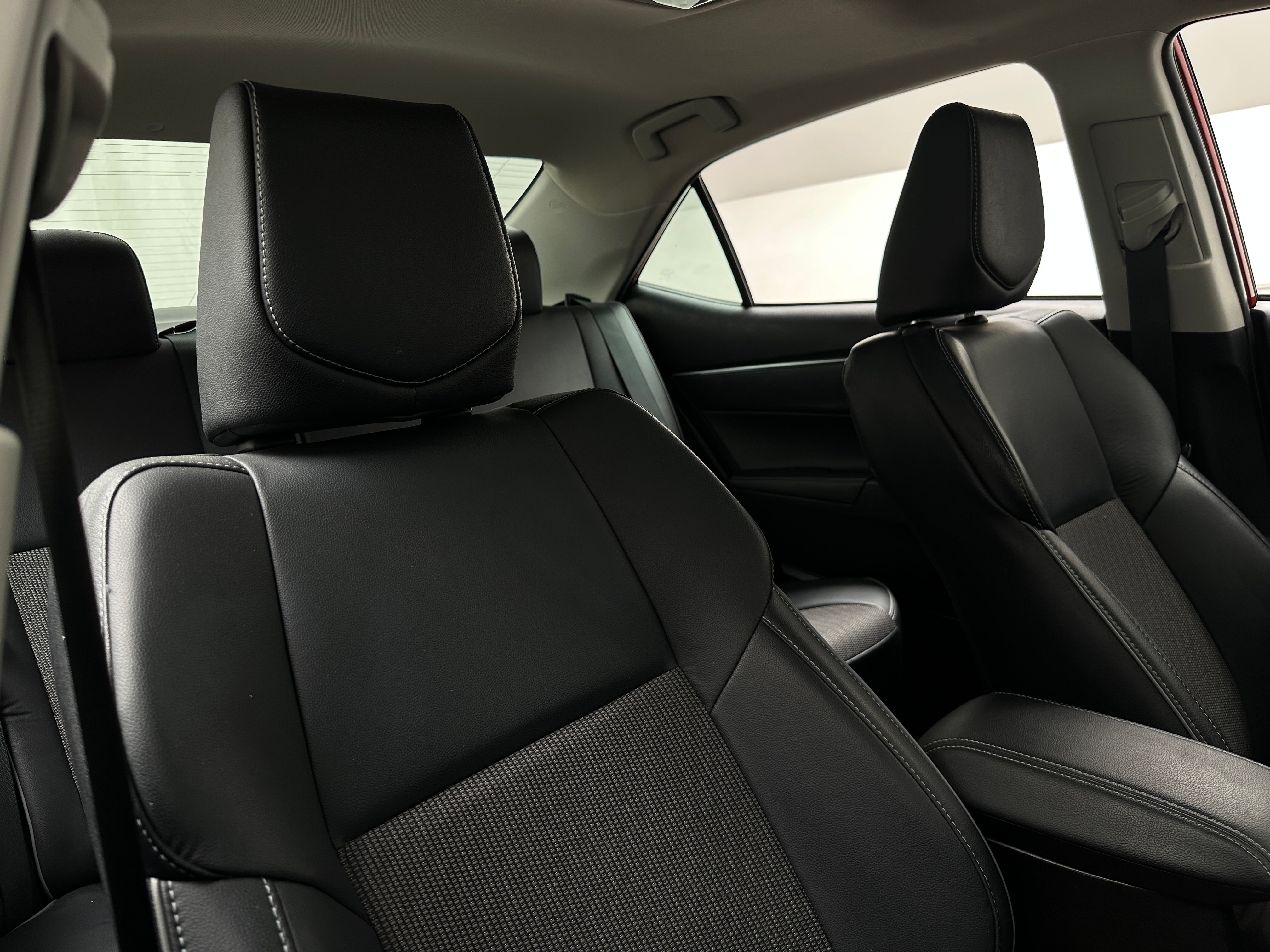 2015 Toyota Corolla L 2