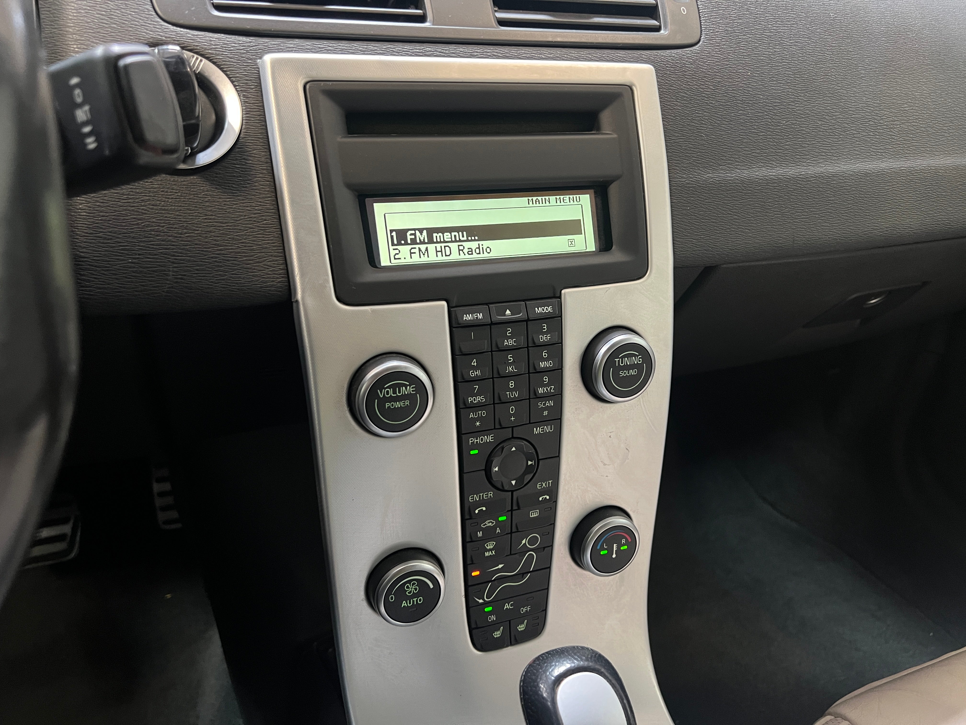 2012 Volvo C70 T5 3