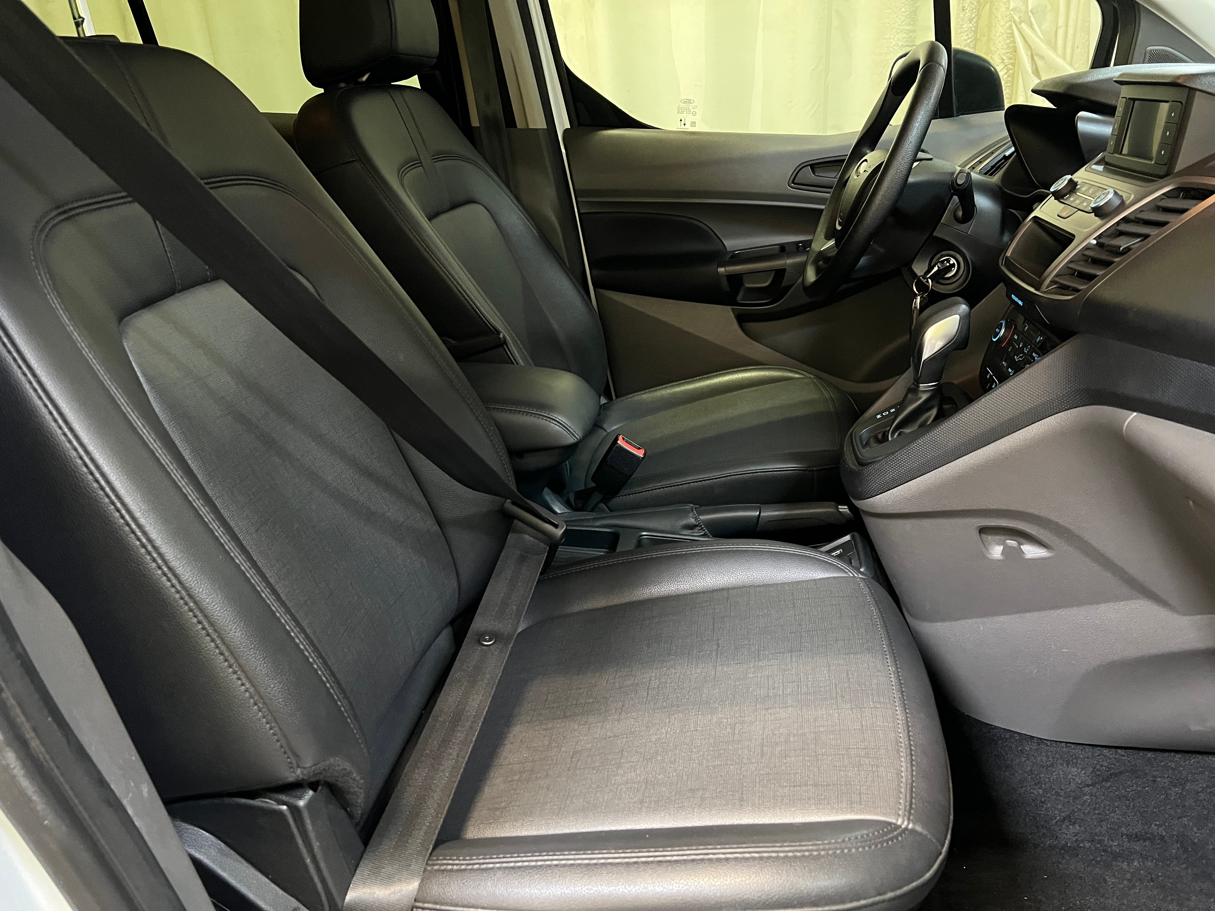 2022 Ford Transit Series Connnect XL 2