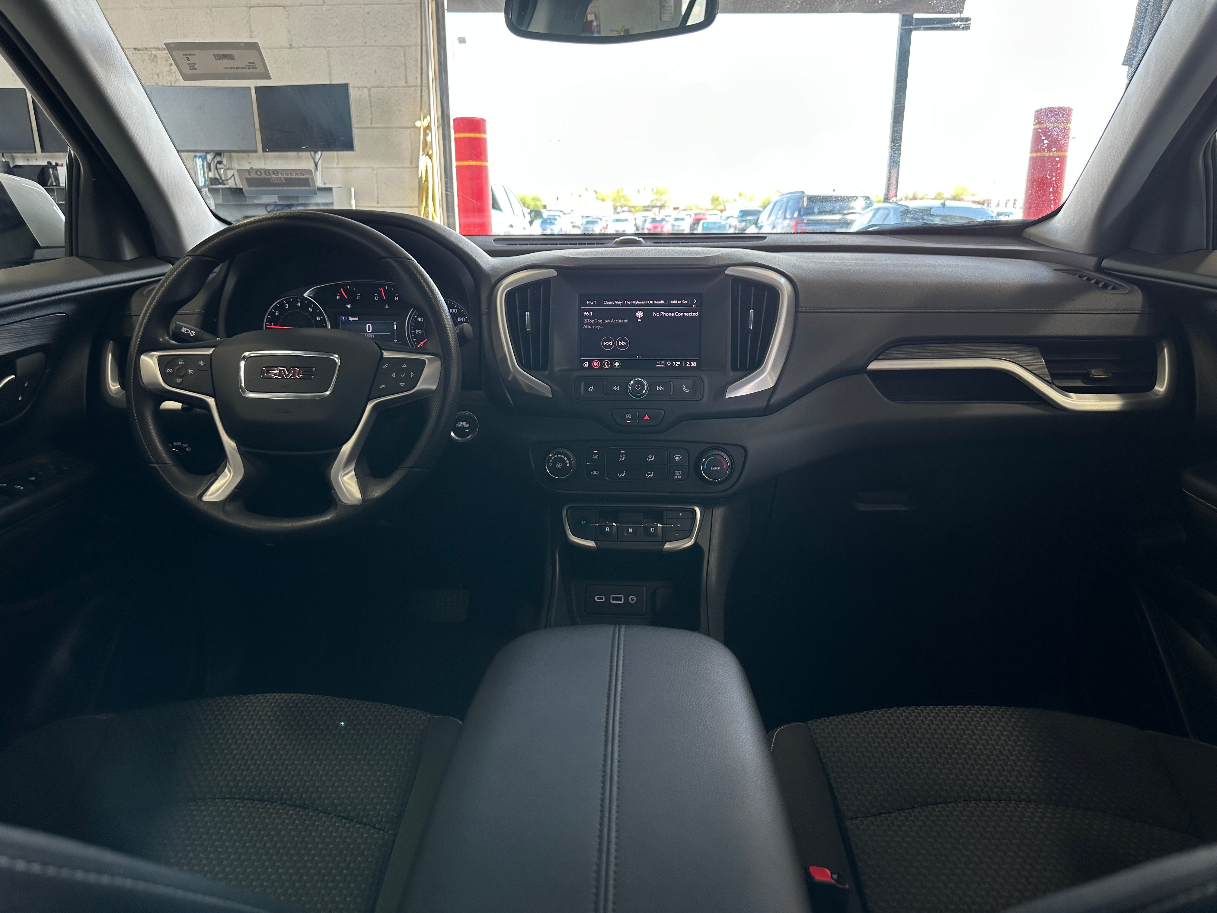 2024 GMC Terrain SLE 3